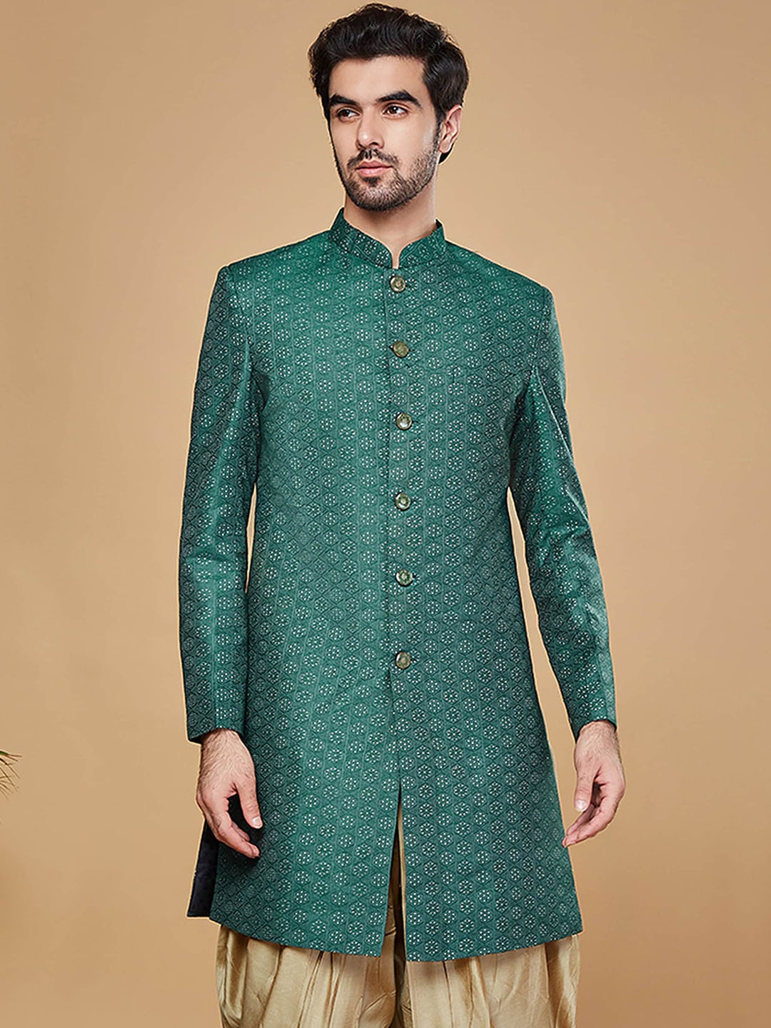 

KISAH Men Ethnic Motifs Woven Design Mandarin Collar Indowestern Sherwani, Green