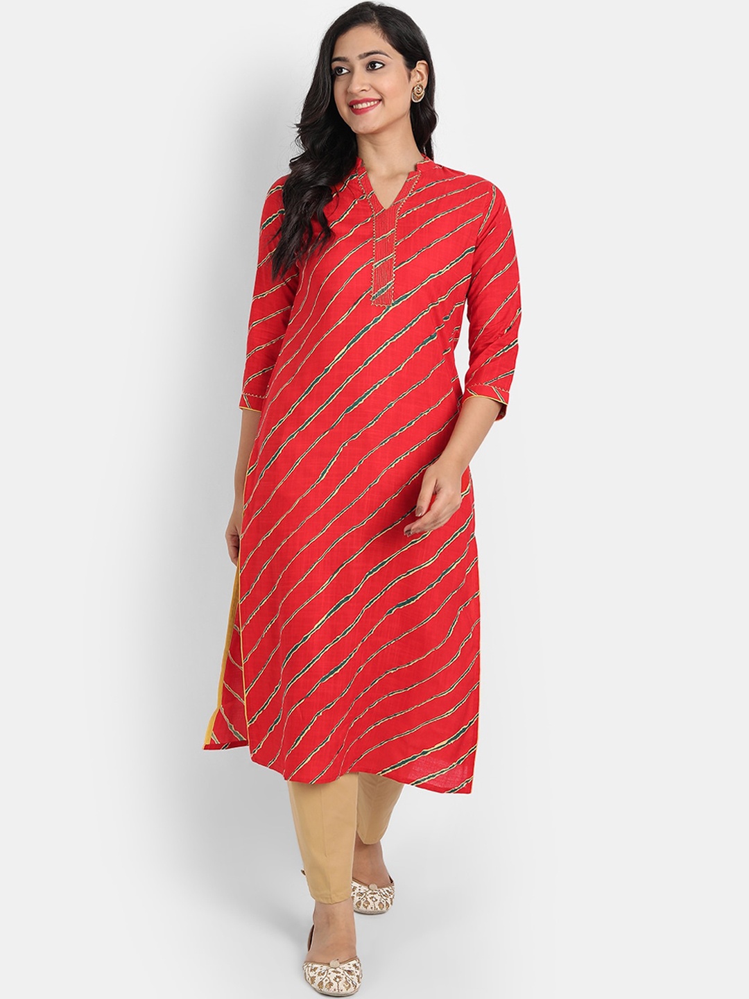 

SUTI Striped Zari V-Neck Three-Quarter Sleeves A-Line Kurta, Red