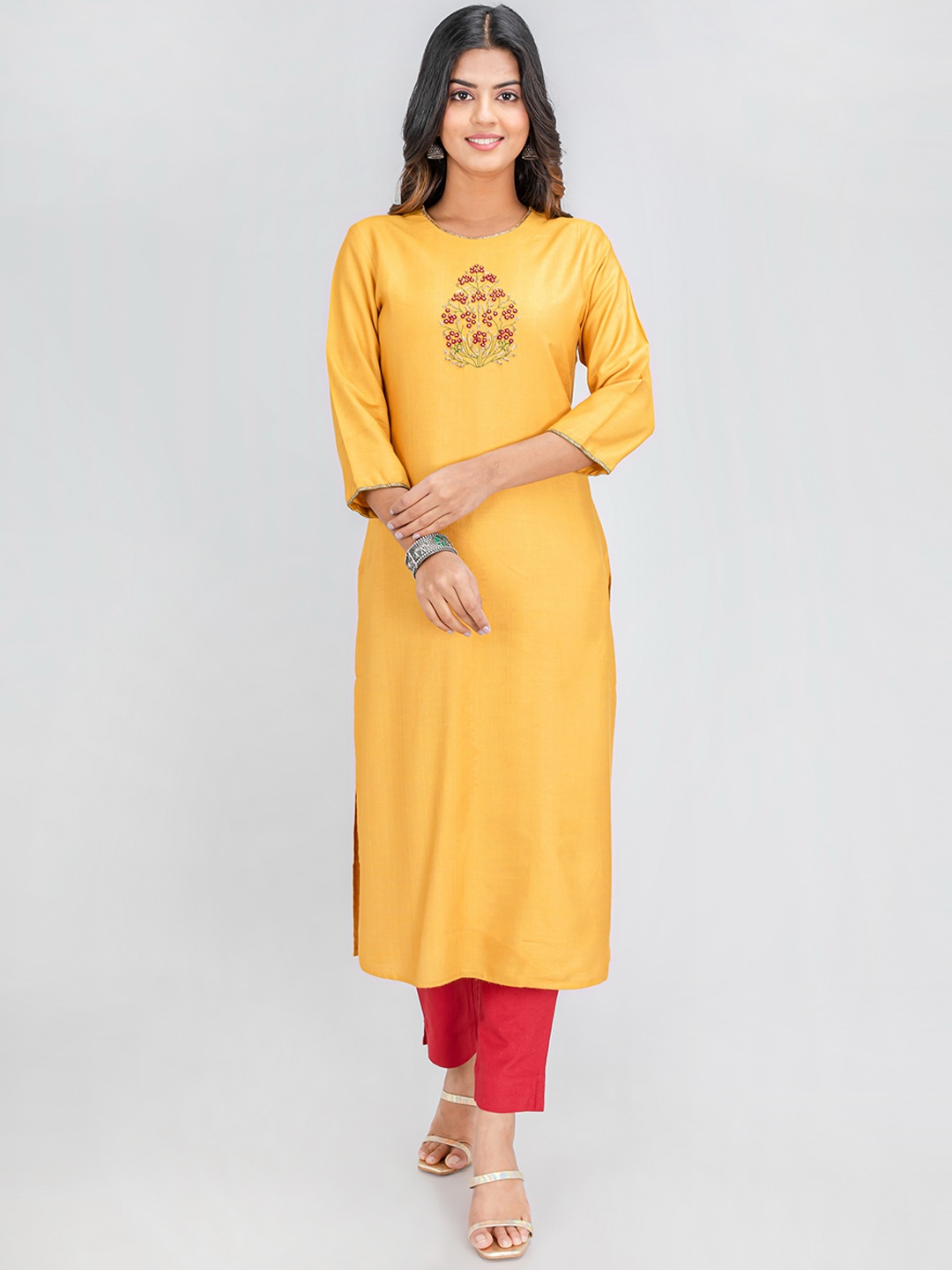 

SUTI Thread Work Round Neck Three-Quarter Sleeves Straight Kurta, Yellow