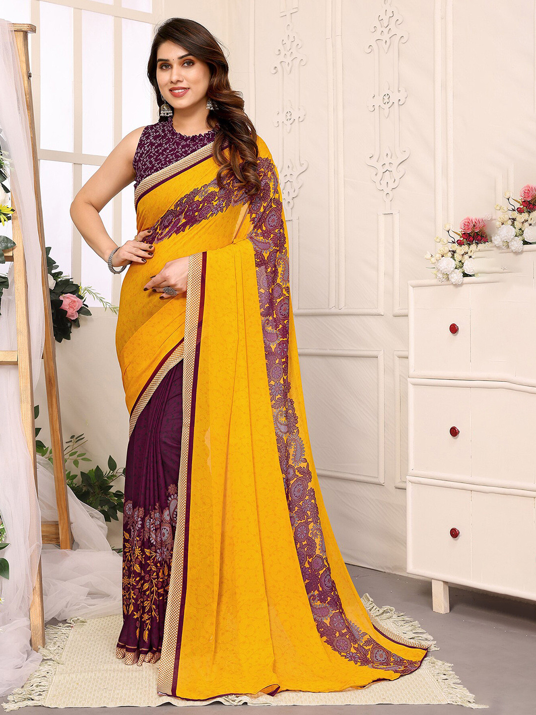 

Moda Rapido Floral Printed Saree, Yellow