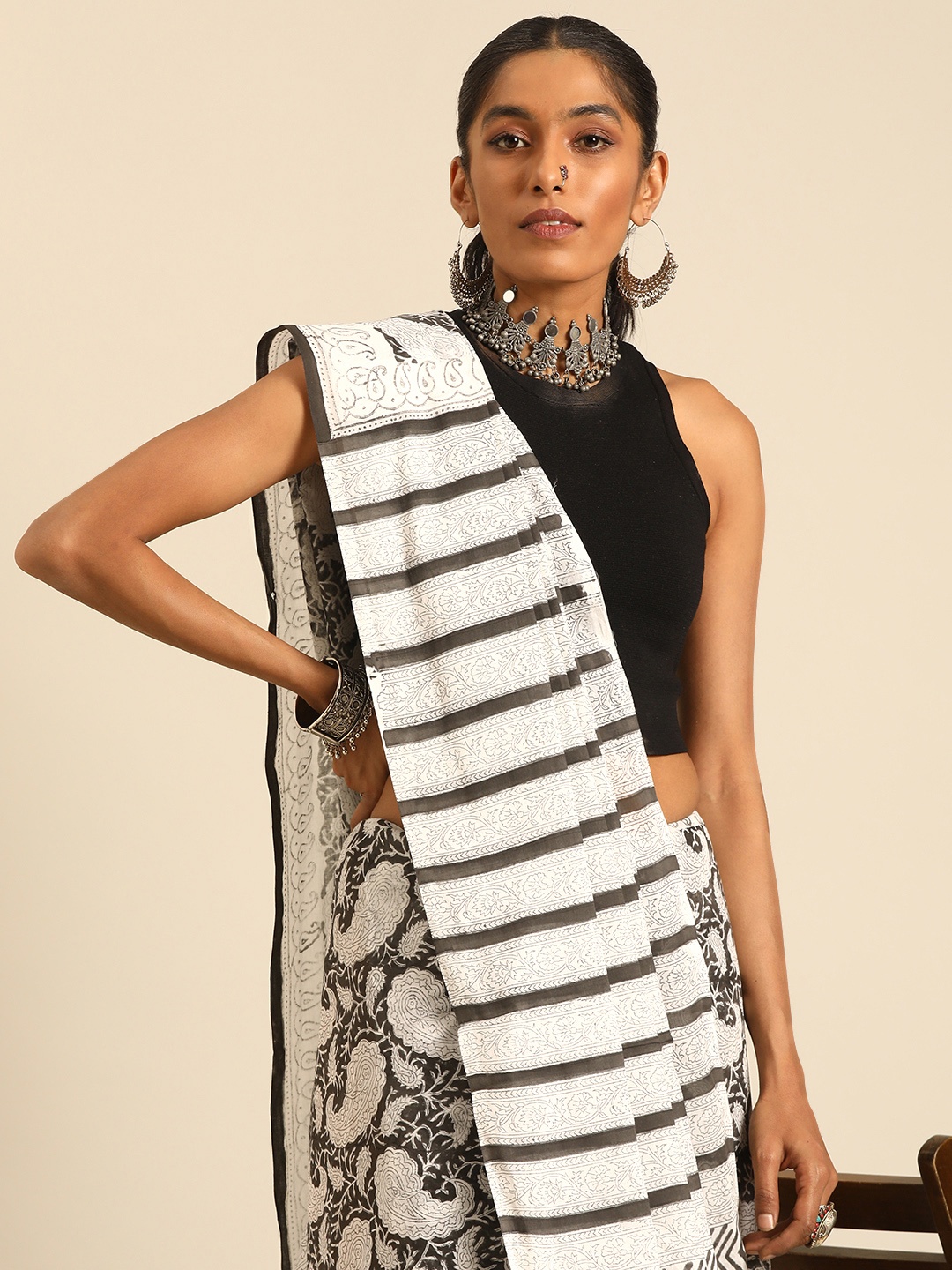 

Taavi Printed Pure Cotton Block Print Saree, Black