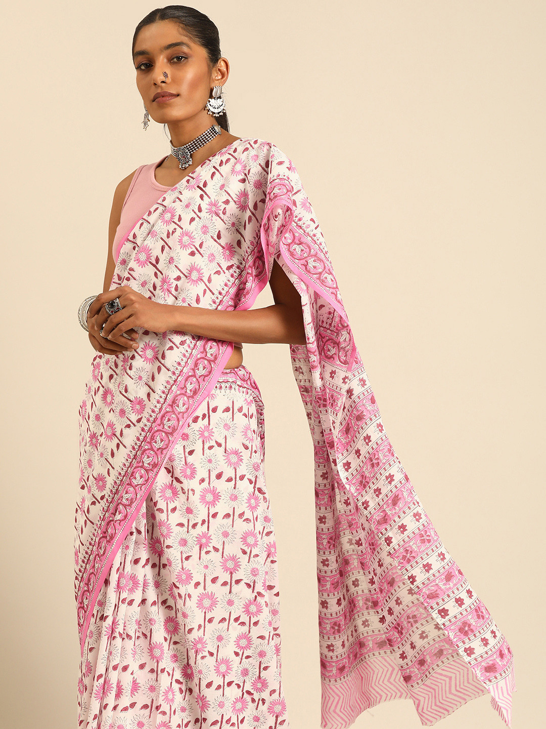 

Taavi Printed Pure Cotton Block Print Saree, White