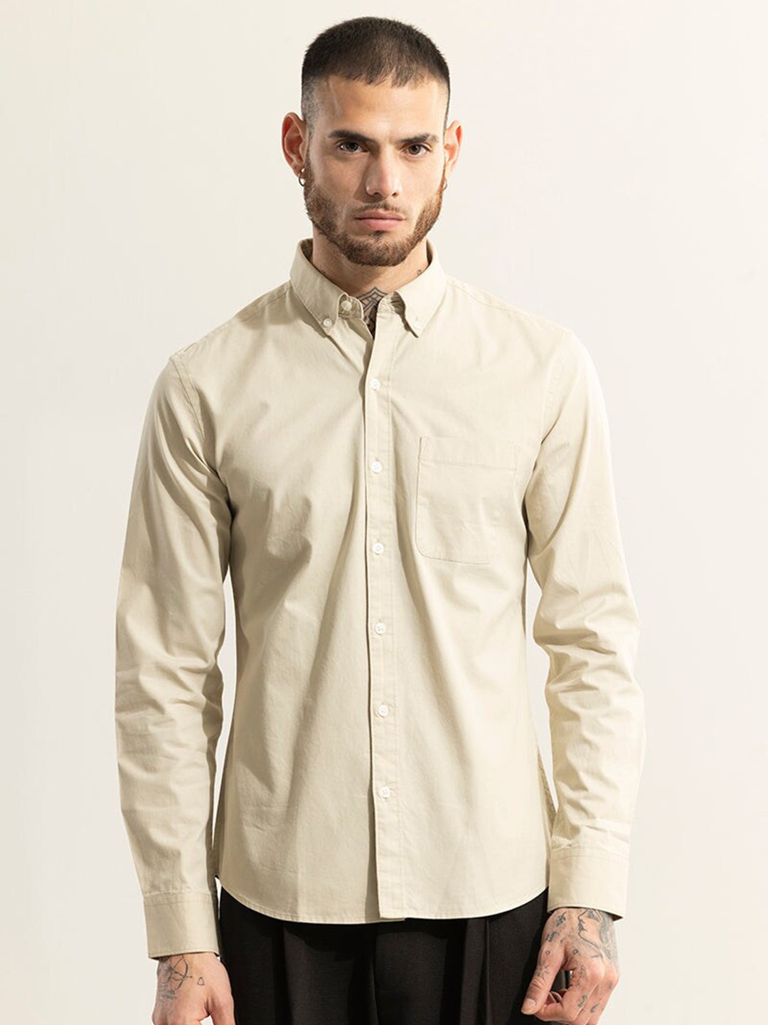 

Snitch Beige Classic Slim Fit Opaque Cotton Casual Shirt