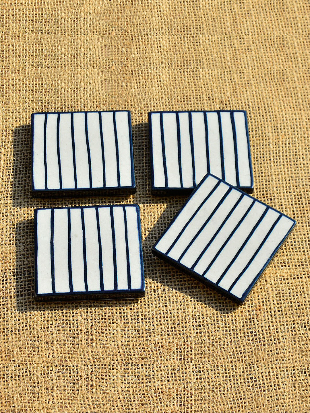 

StyleMyWay 4Black & White 4 Pieces Striped Printed Square Ceramic Coasters, Black