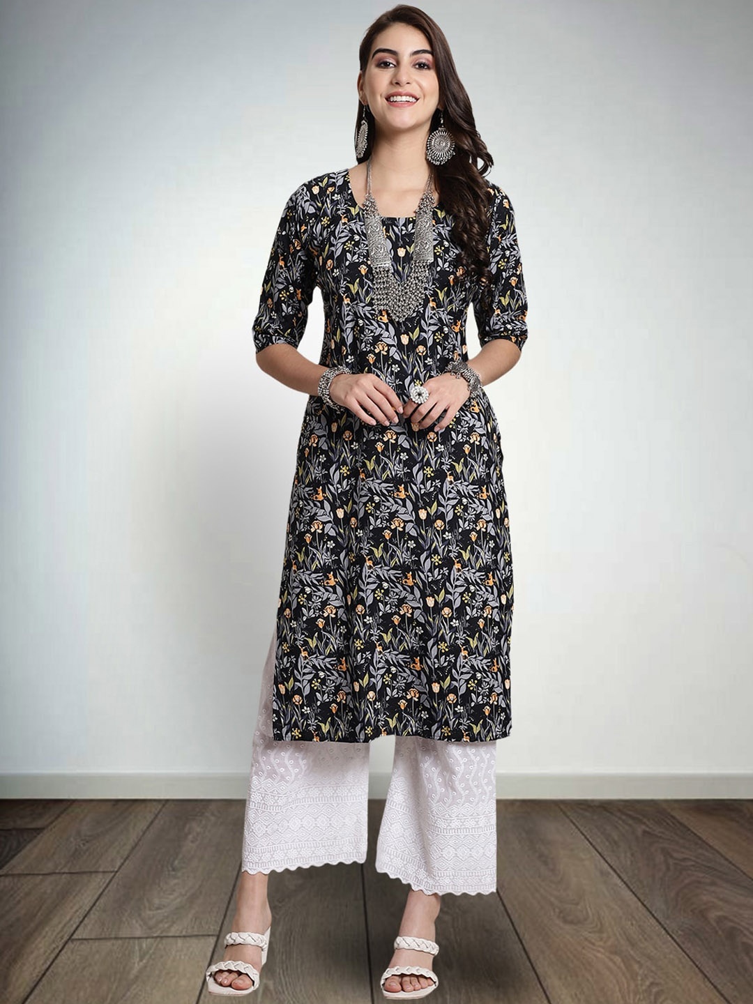 

7Threads Floral Printed Straight Kurta, Black