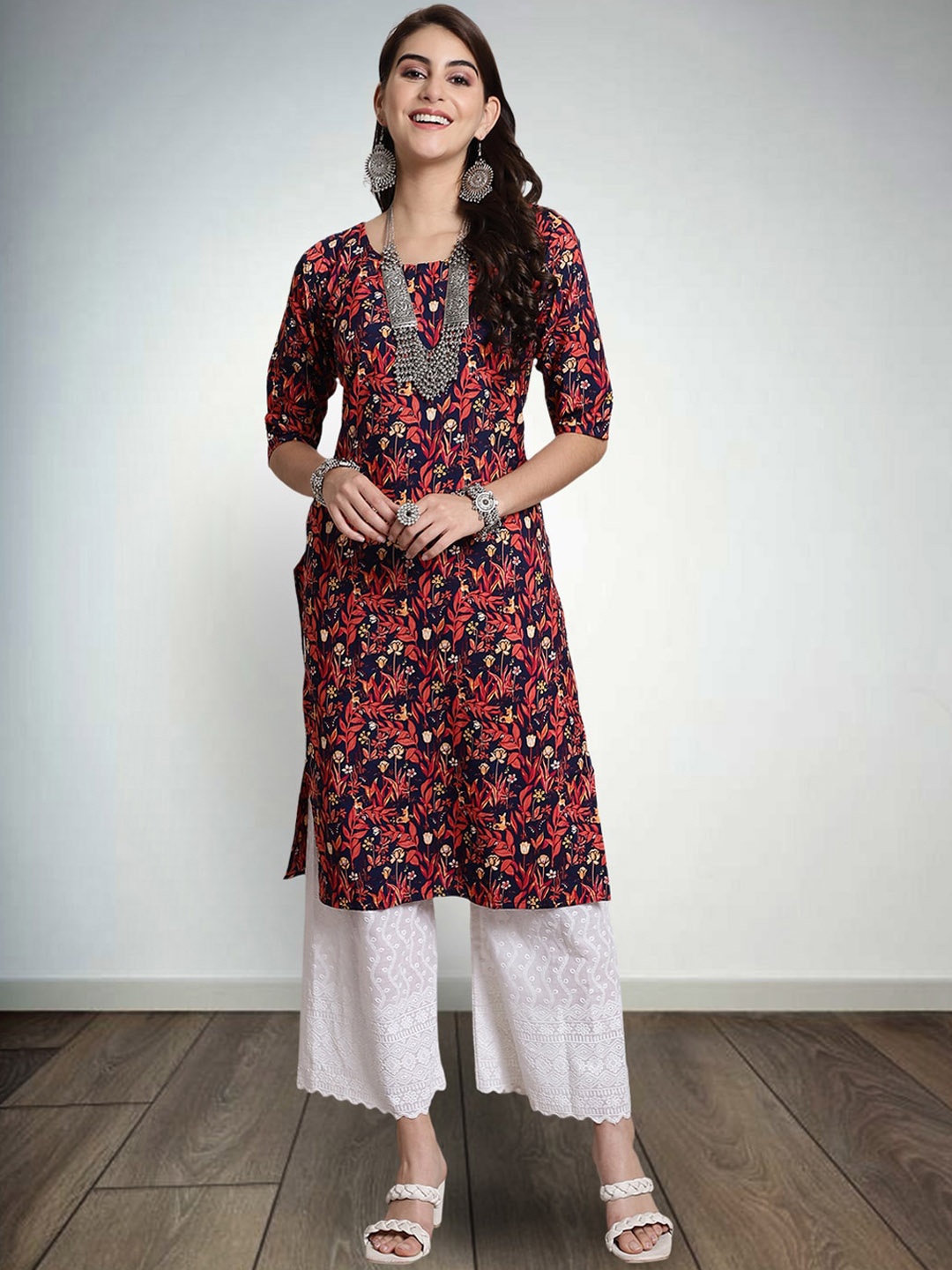 

7Threads Ethnic Motifs Printed Pure Crepe Straight Kurta, Navy blue