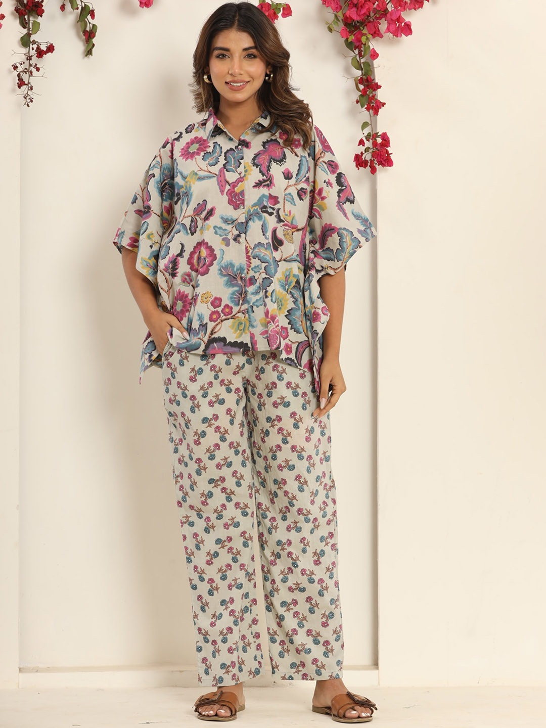 

FEATHERS CLOSET Floral Printed Pure Cotton Shirt With Trousers, Beige