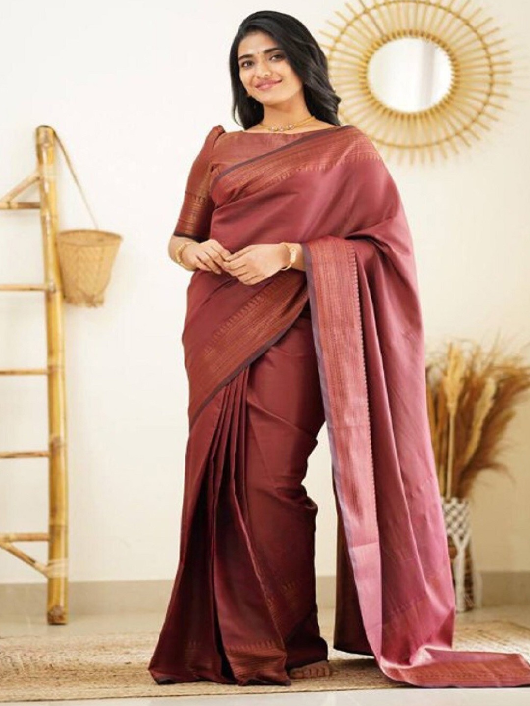 

Flosive Zari Banarasi Saree, Maroon