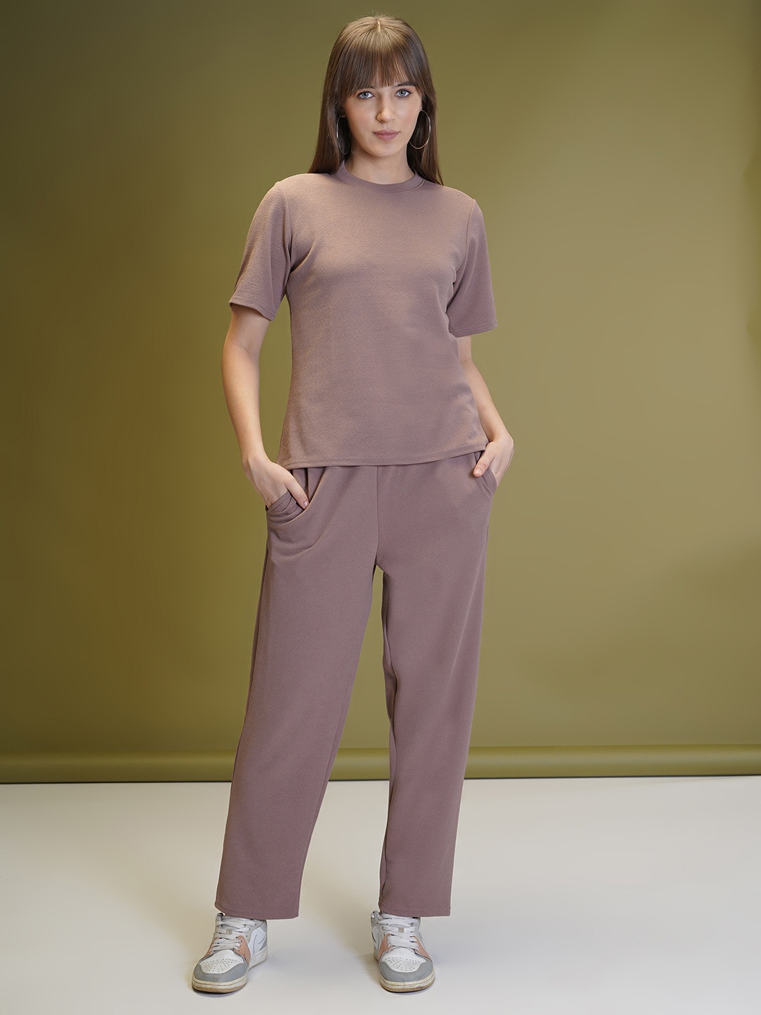 

WESTHOOD Short Sleeves T-shirt With Trousers Co-Ords, Mauve