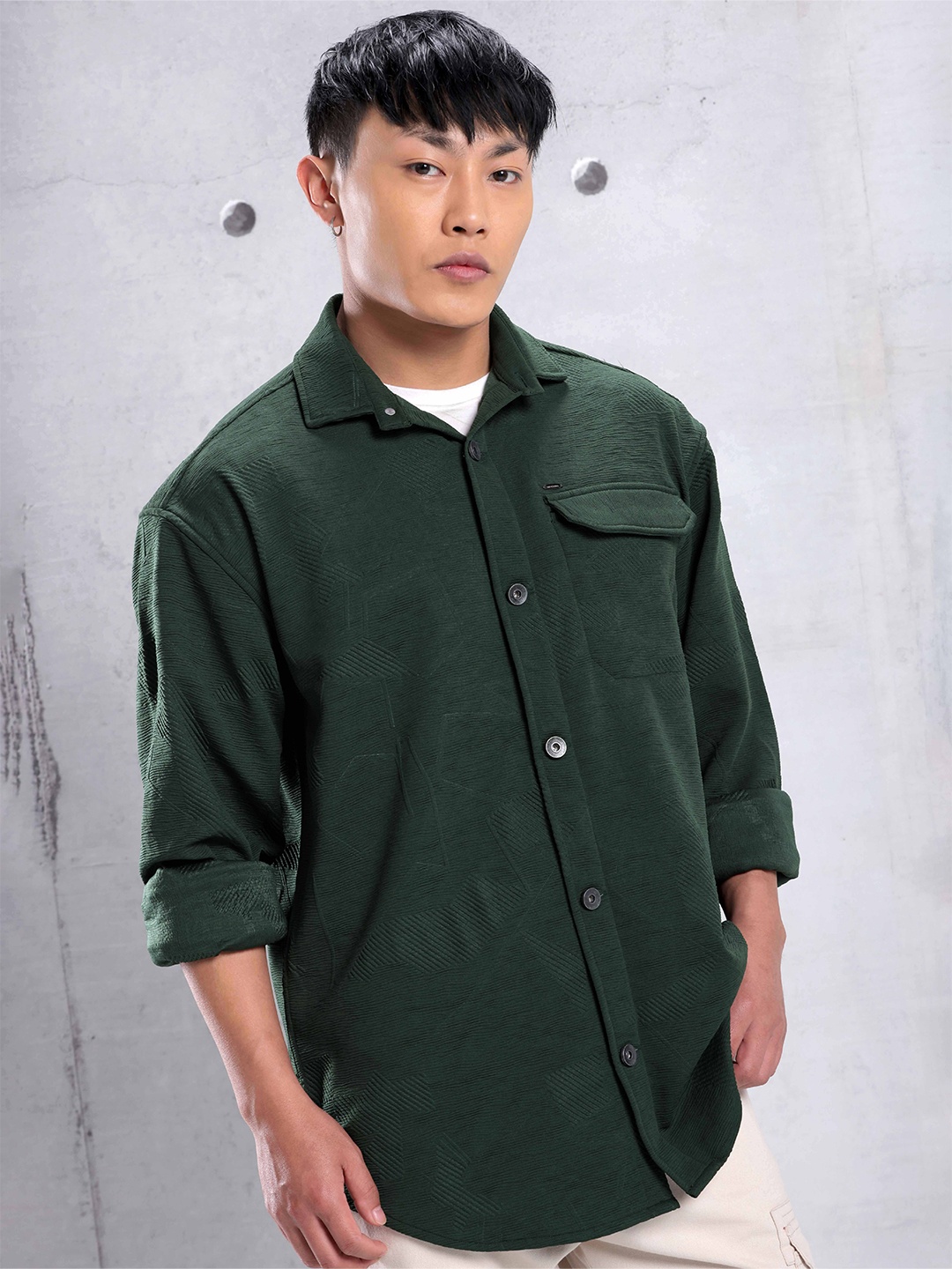 

Beyoung Relaxed Spread Collar Long Sleeves Textured Oversize Casual Urban Shirt, Green