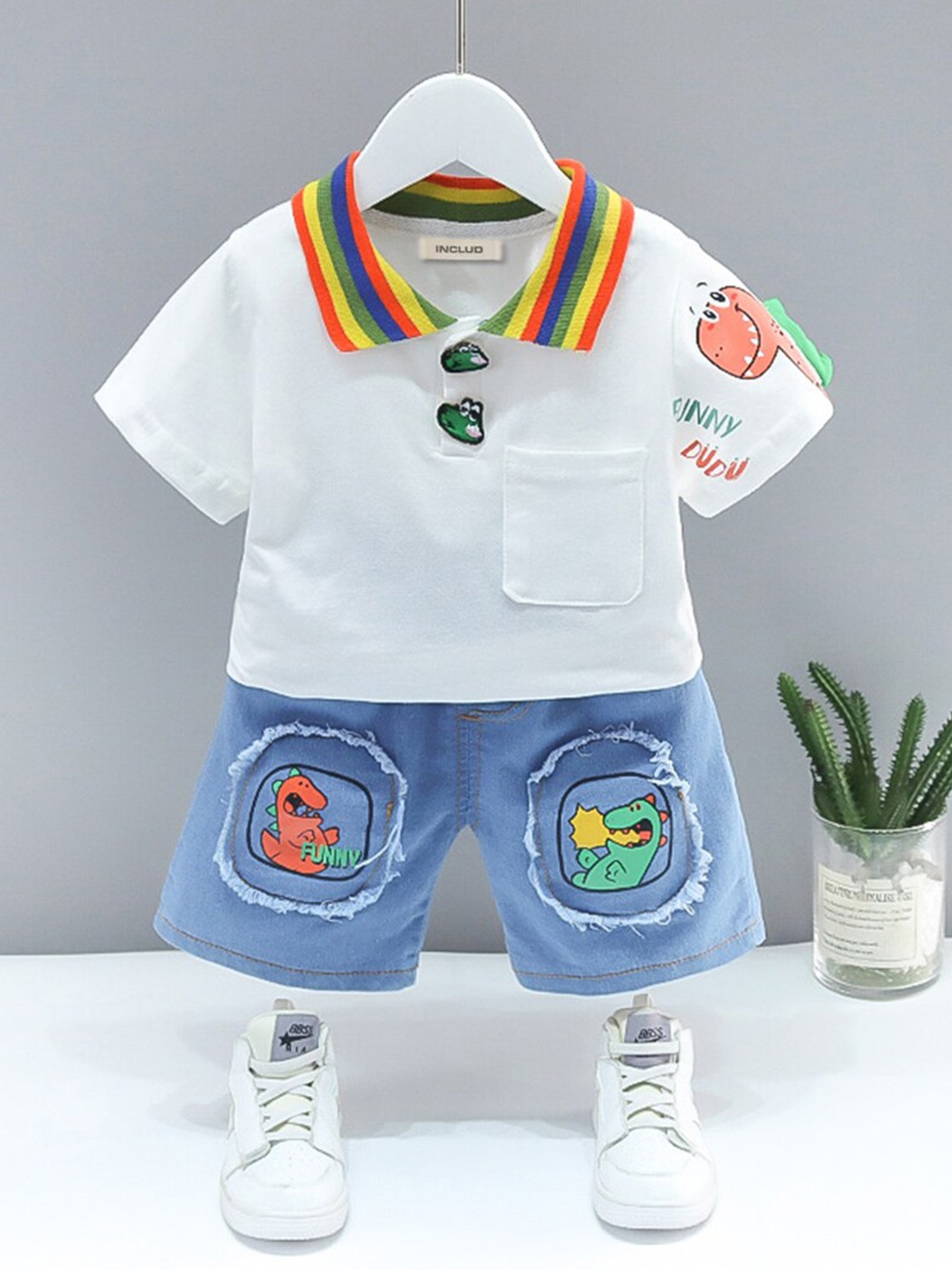 

INCLUD Boys Dinosaur Printed T-shirt With Denim Shorts, White