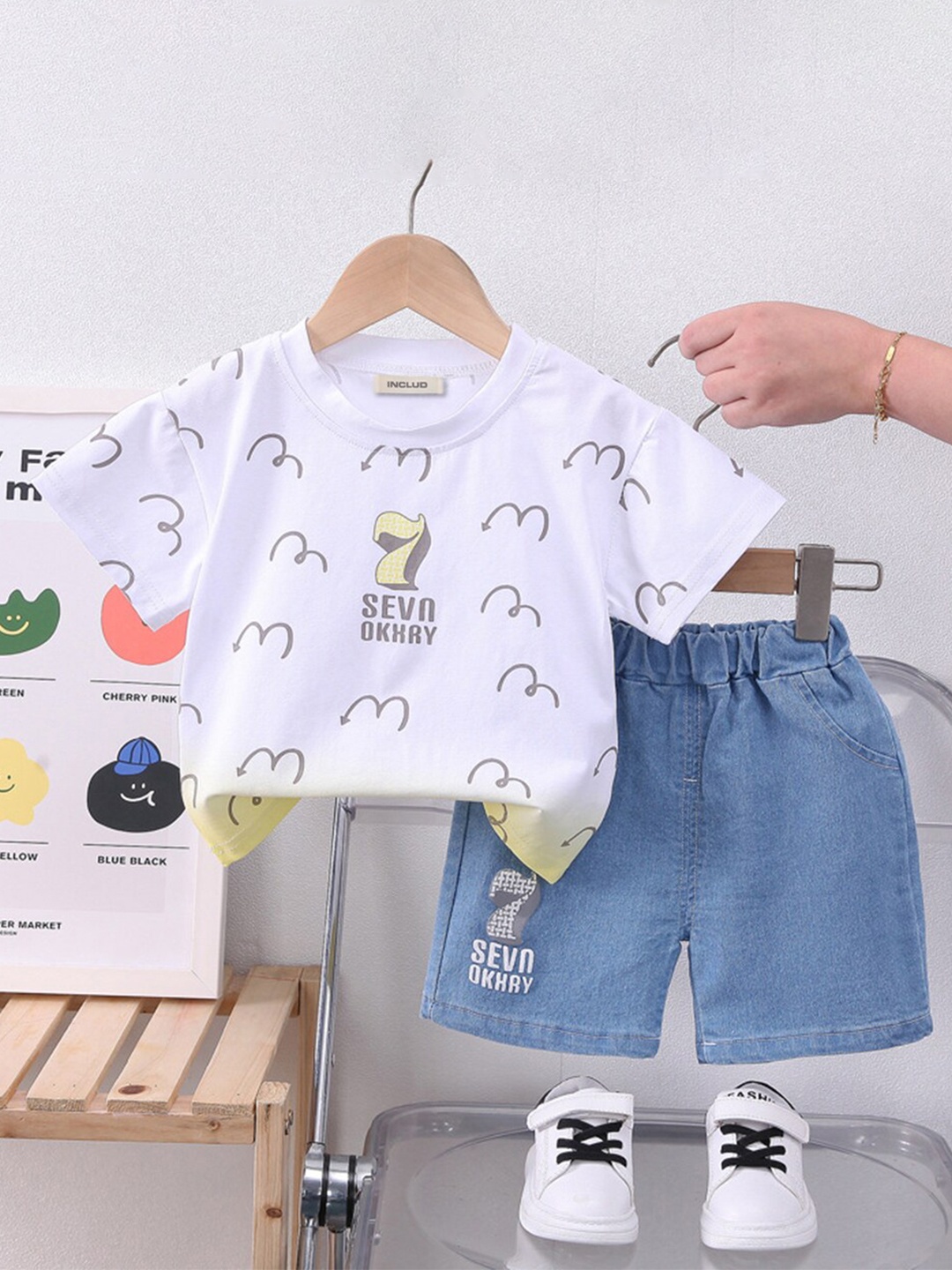 

INCLUD Boys Printed T-shirt with Shorts, White