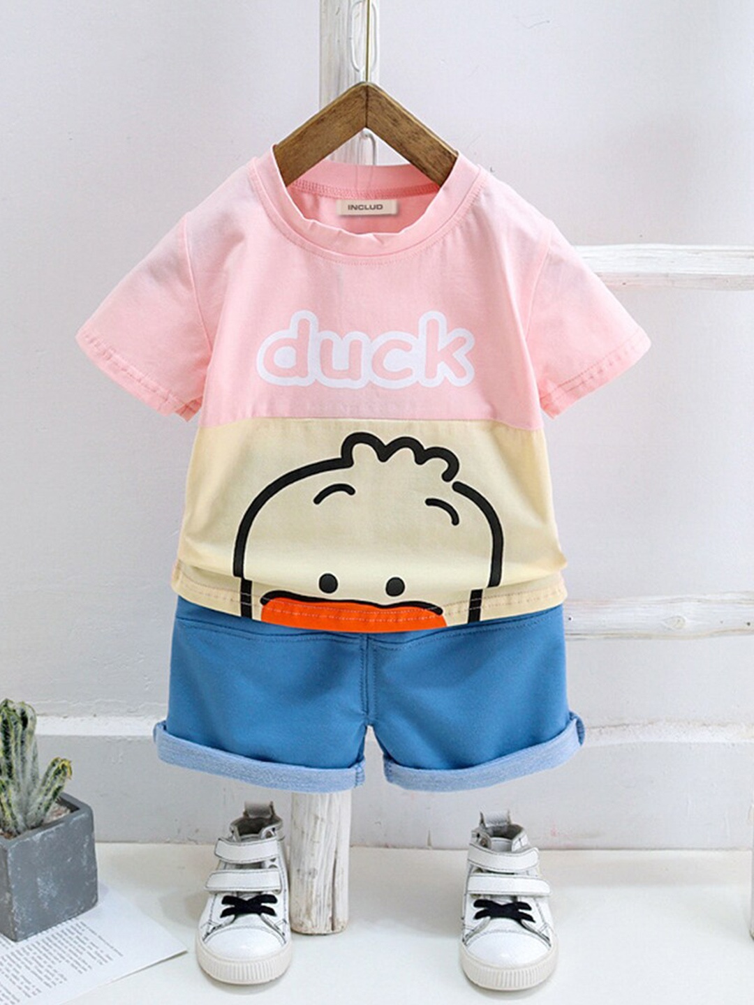 

INCLUD Boys Colourblocked Typography Printed Cotton T-shirt With Shorts, Pink