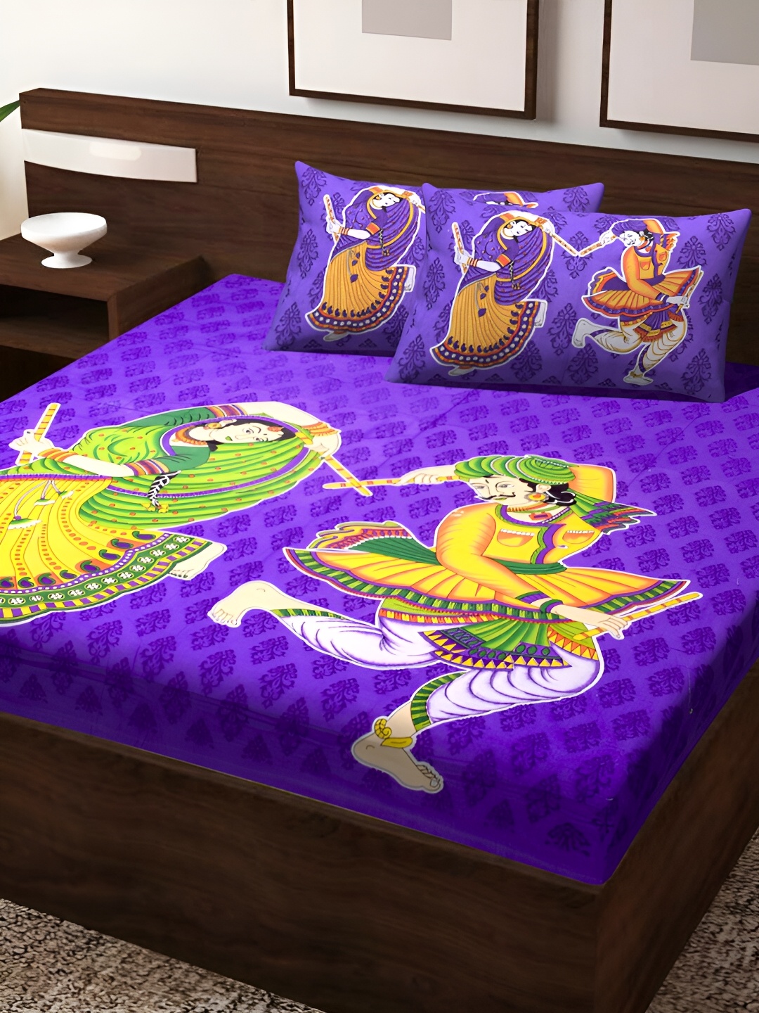 

POORAK Purple & Green Ethnic Motifs 104 TC Cotton Queen Bedsheet With 2 Pillow Covers