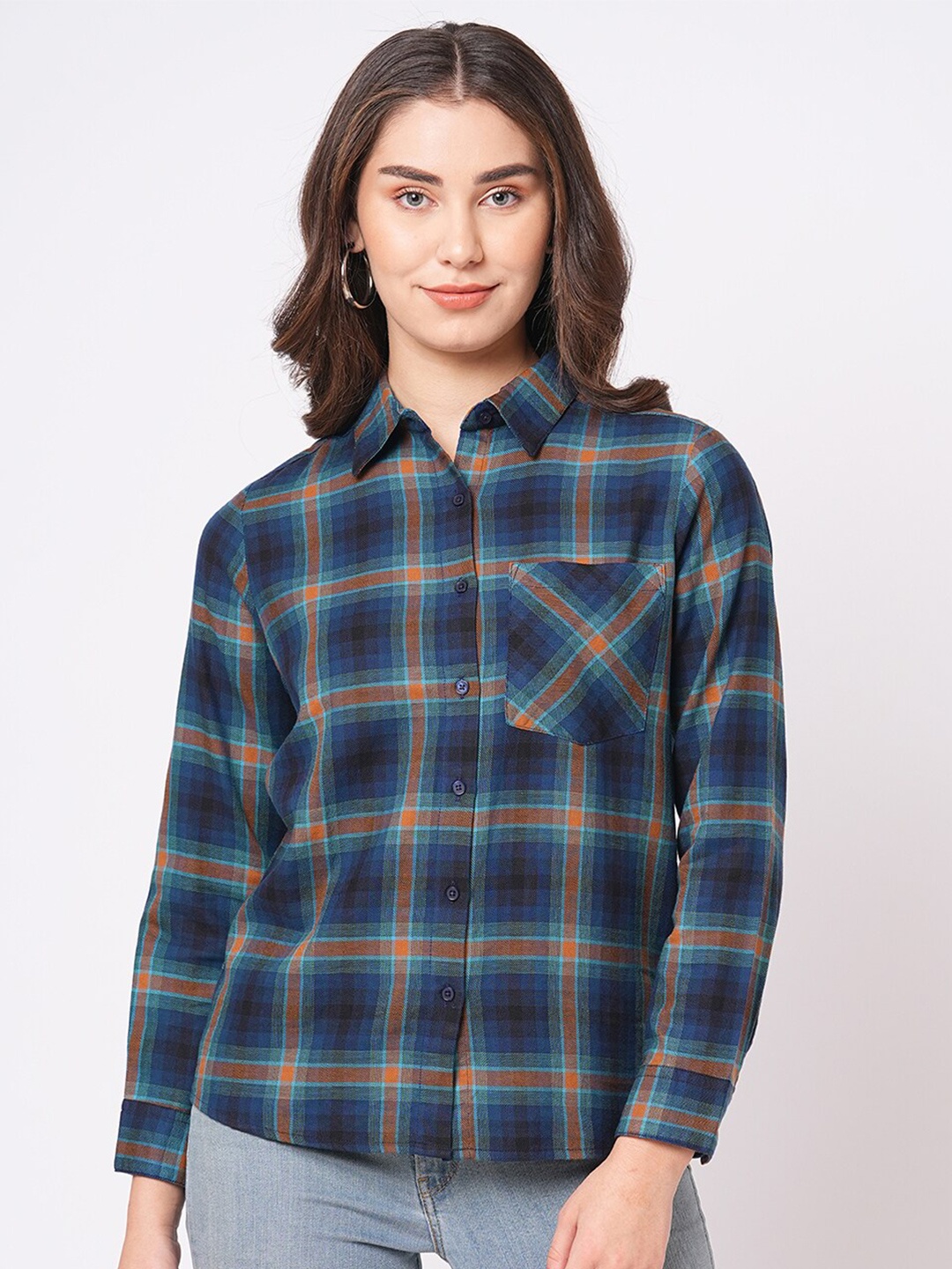 

Bombay High Women Relaxed Fit Patch Pocket Check Shirt, Blue