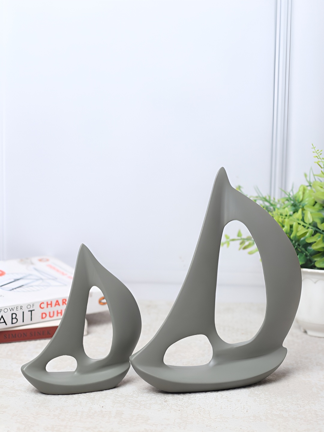 

Decor de Maison Green 2 Pieces Large Breeze Sailing Set Figurine Metal Showpiece