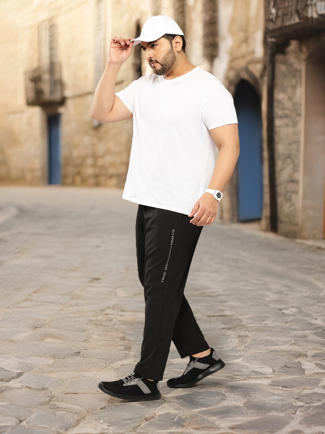 

Sztori Men Plus-Size Track Pants, Black