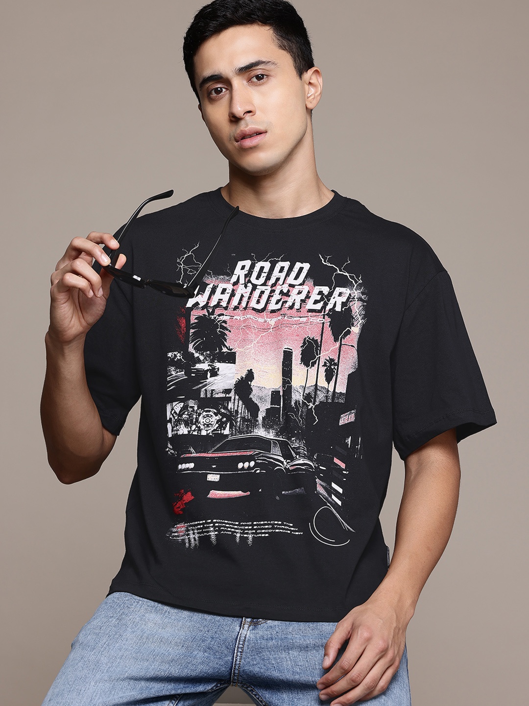 

The Roadster Lifestyle Co. Men Printed Relaxed Fit Pure Cotton T-shirt, Black