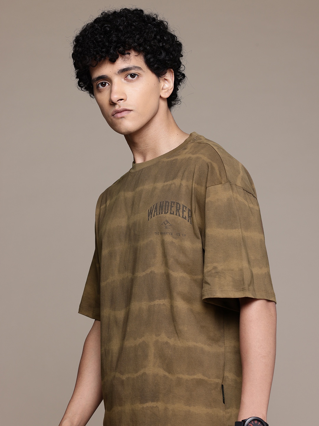 

The Roadster Lifestyle Co Printed Pure Cotton Relaxed T-shirt, Brown