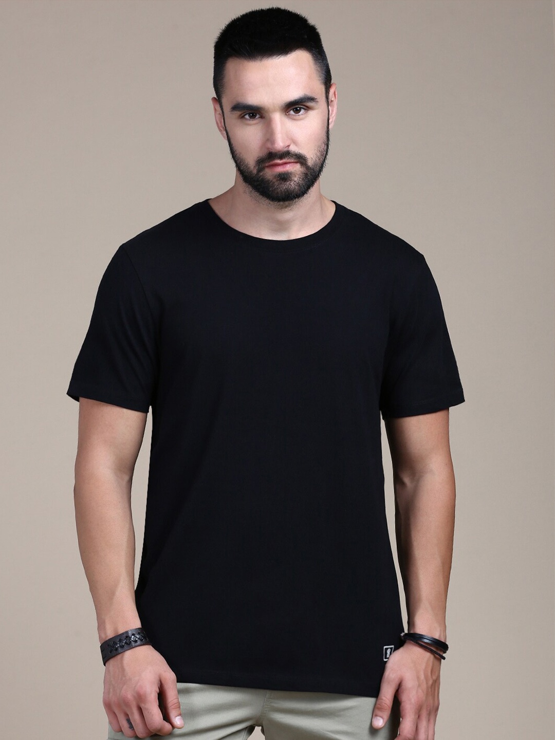 

The Roadster Lifestyle Co Round Neck Cotton T-Shirt, Black