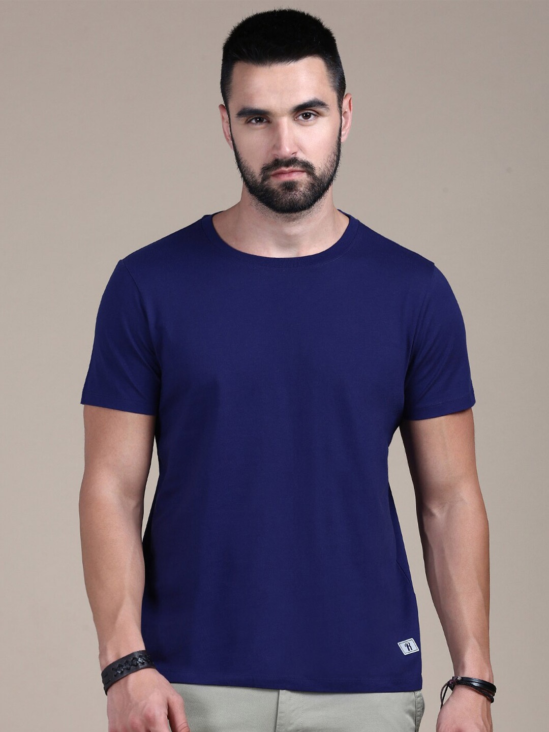 

The Roadster Lifestyle Co Round Neck Short Sleeves Cotton T-Shirt, Navy blue