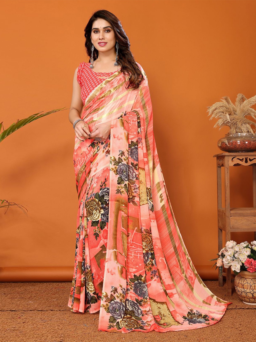 

Moda Rapido Floral Saree, Peach