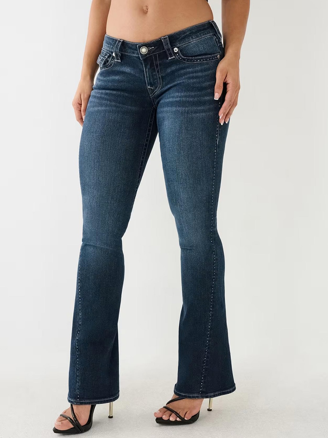 

True Religion Women SN Joey Flared Blue Low-Rise Solid Jeans