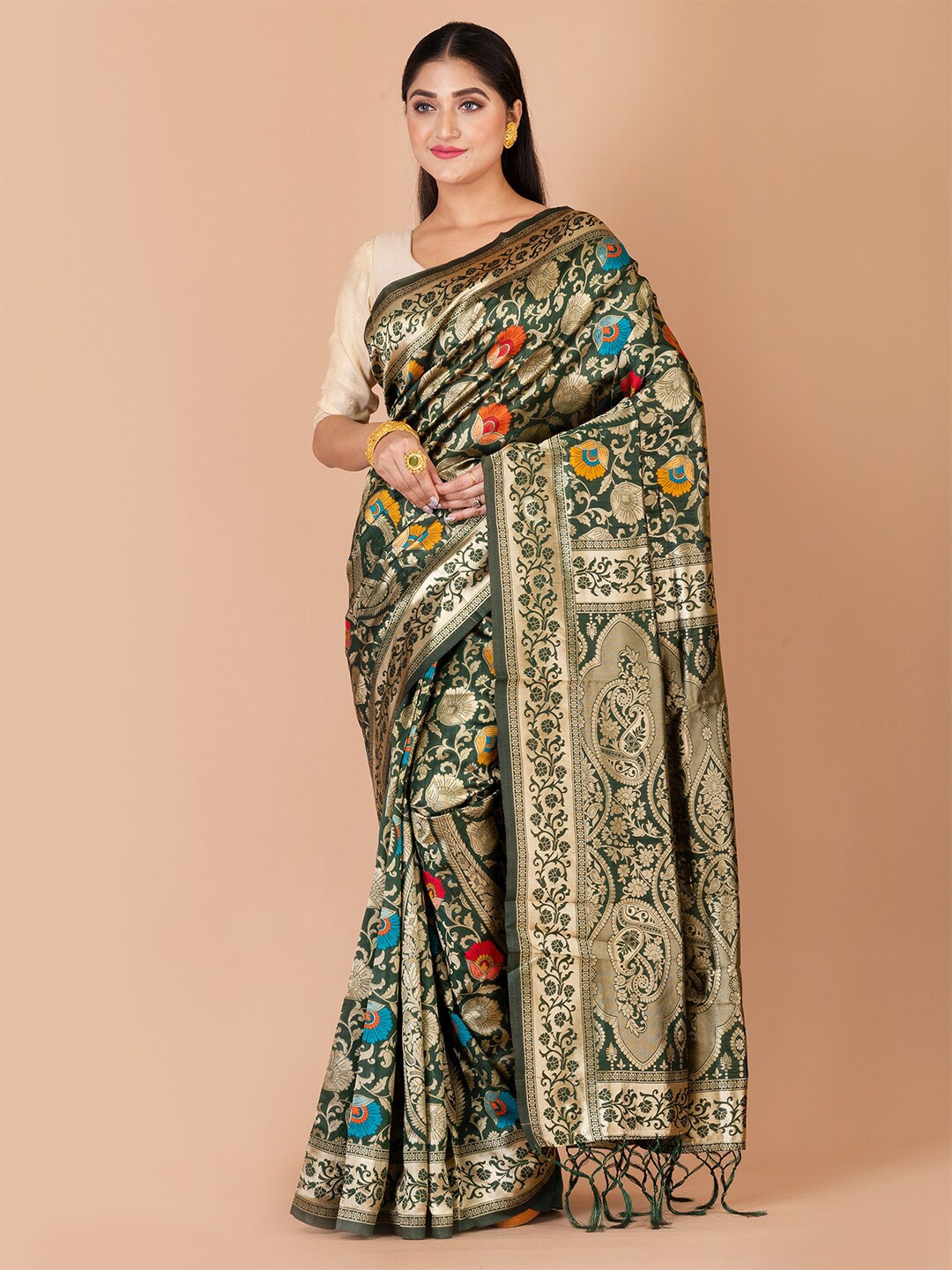 

HOUSE OF ARLI Floral Woven Design Zari Saree, Green