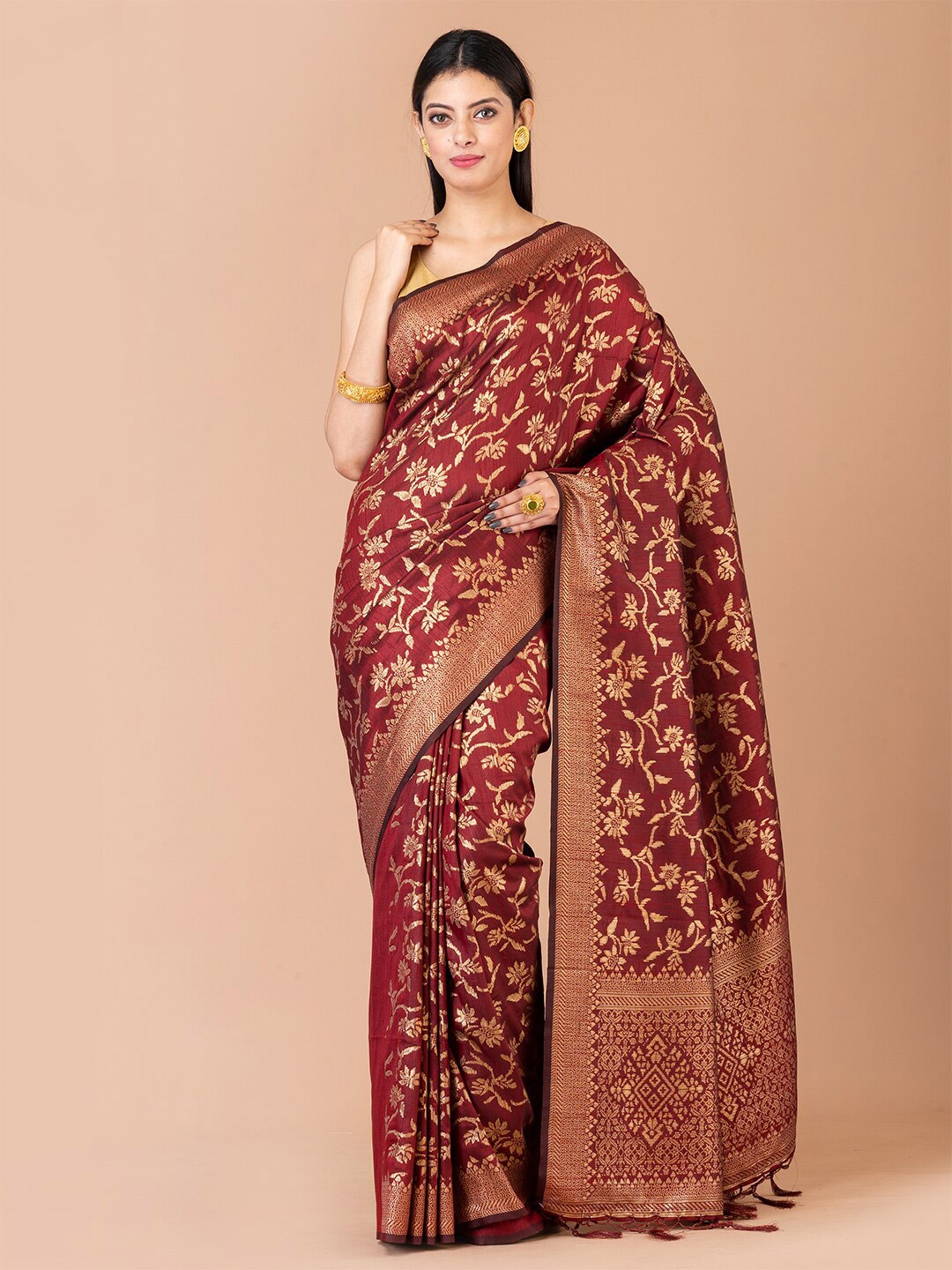 

HOUSE OF ARLI Floral Woven Design Zari Saree, Maroon