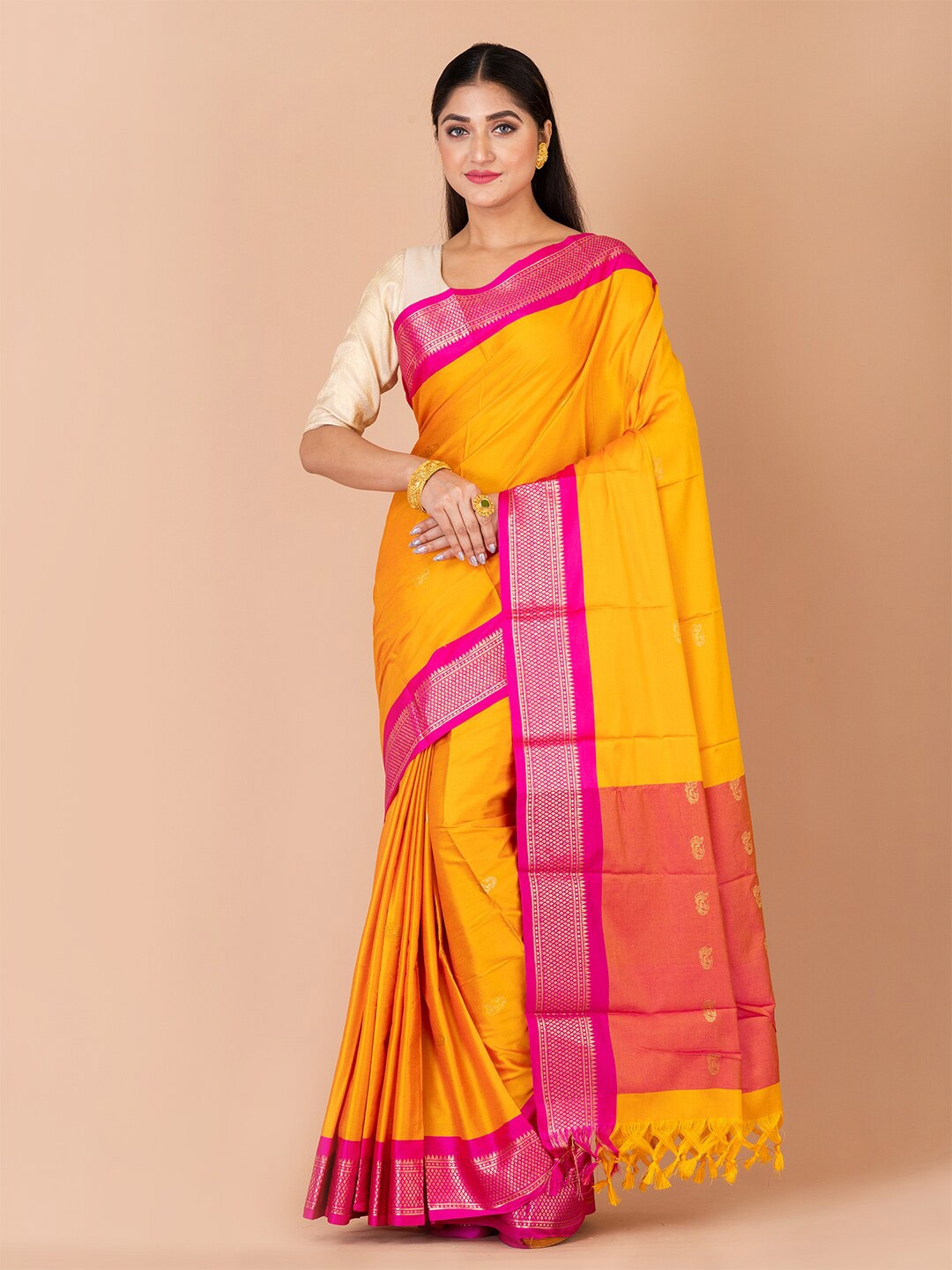 

HOUSE OF ARLI Ethnic Woven Design Zari Saree, Yellow