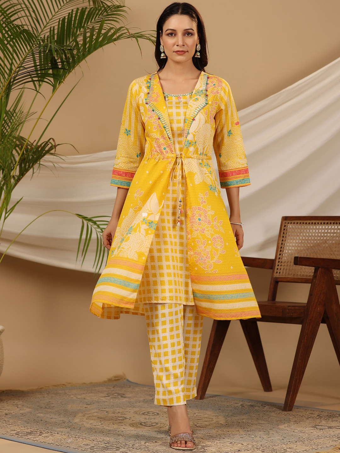 

Juniper Printed Layered Beads and Stones Kurta with Trouser, Yellow