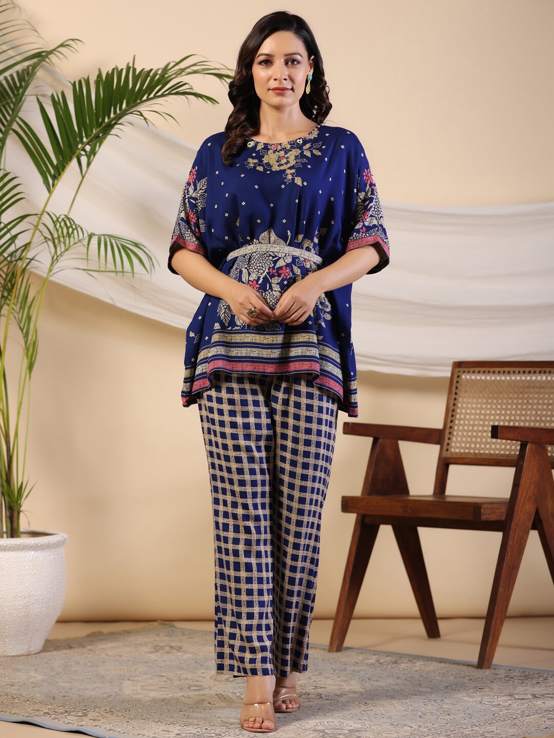 

Juniper Floral Printed Top & Trouser, Blue