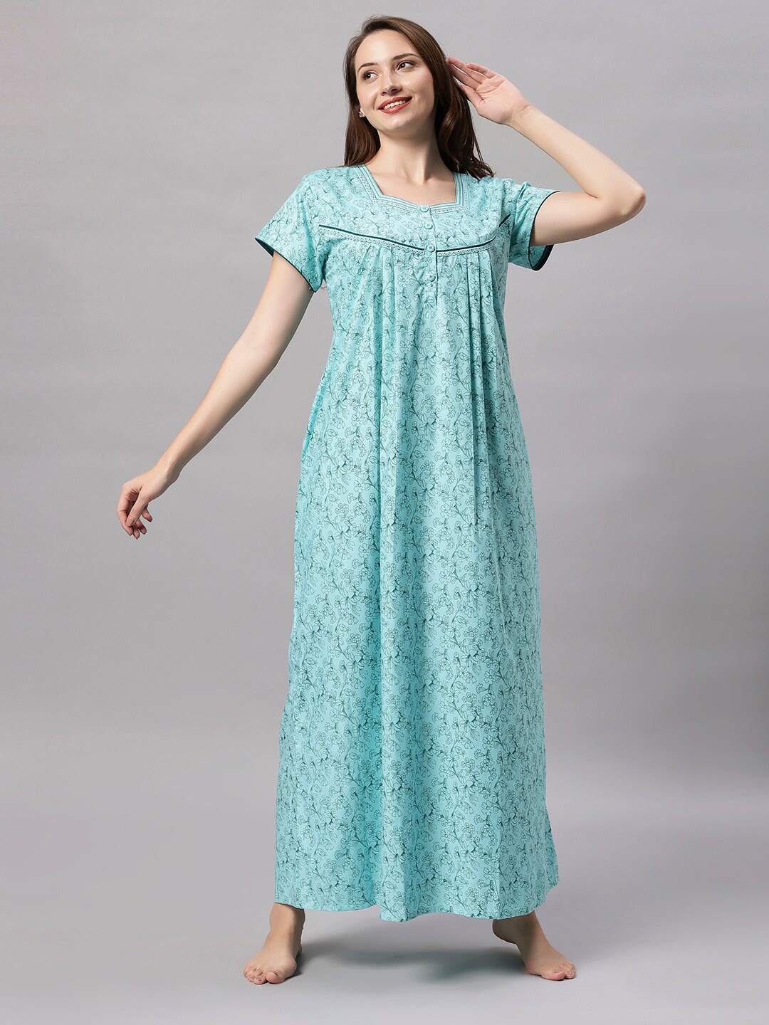 

QUIRA Floral Printed Maxi Nightdress, Green