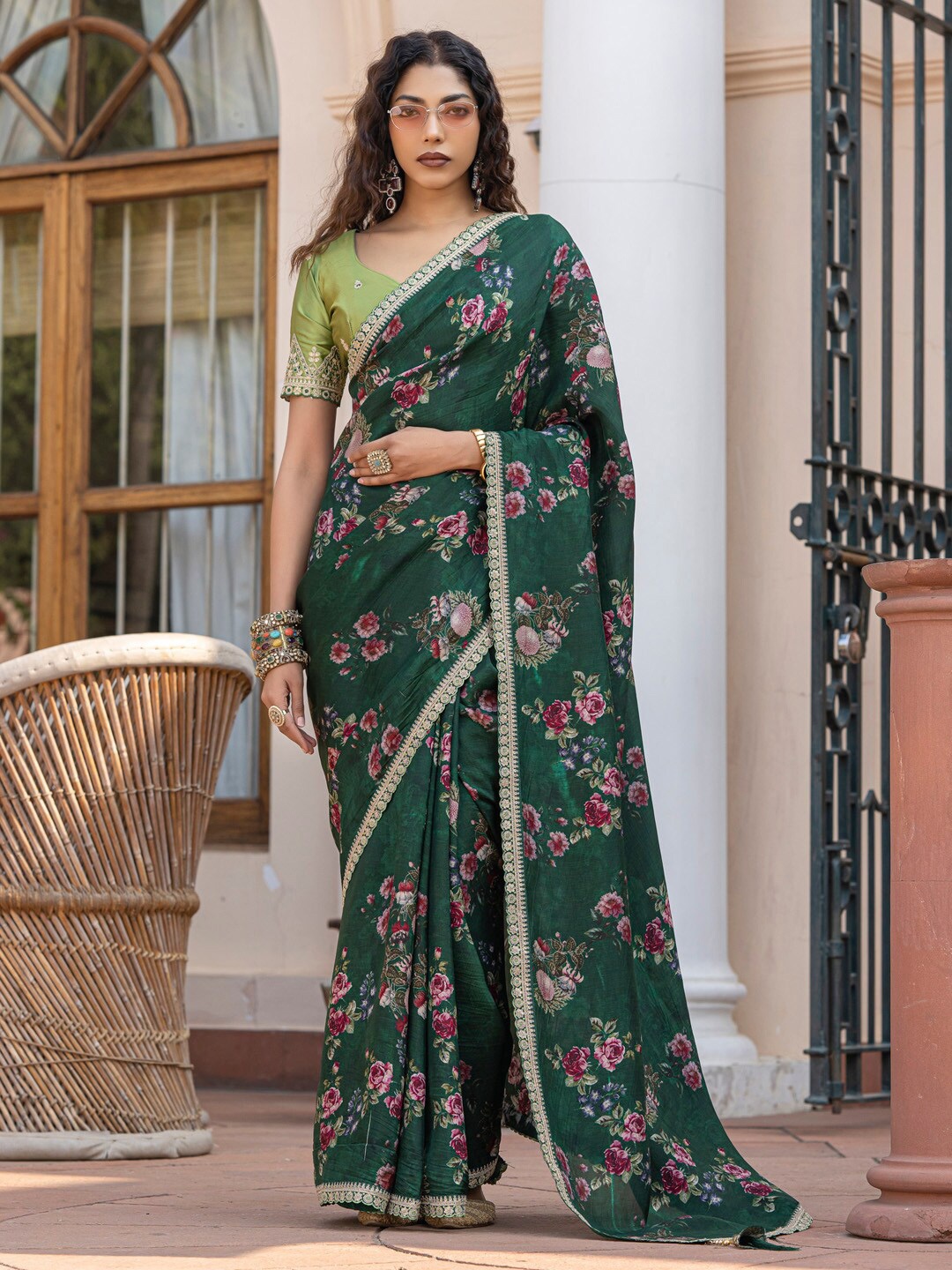 

Mitera Floral Printed Saree, Green