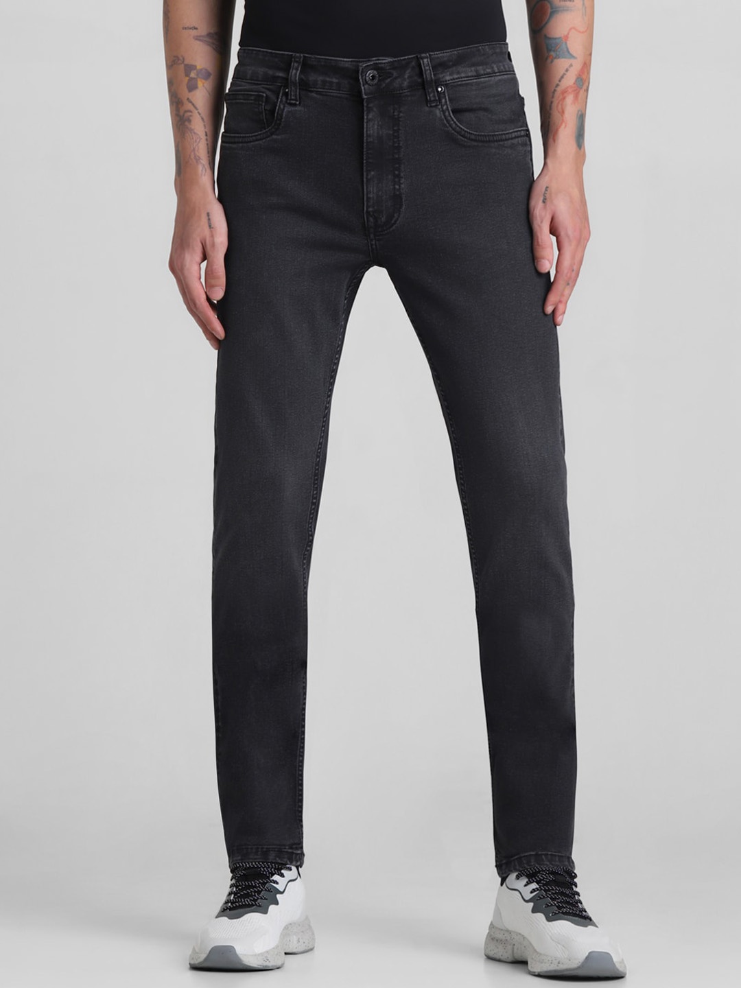 

Jack & Jones Men Ben Skinny Fit Low-Rise Stretchable Jeans, Black