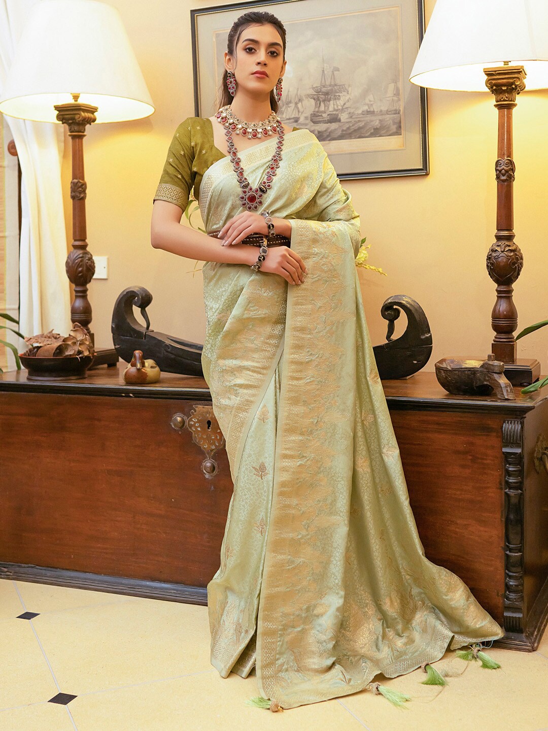 

Mitera Floral Woven Design Zari Satin Banarasi Saree, Green