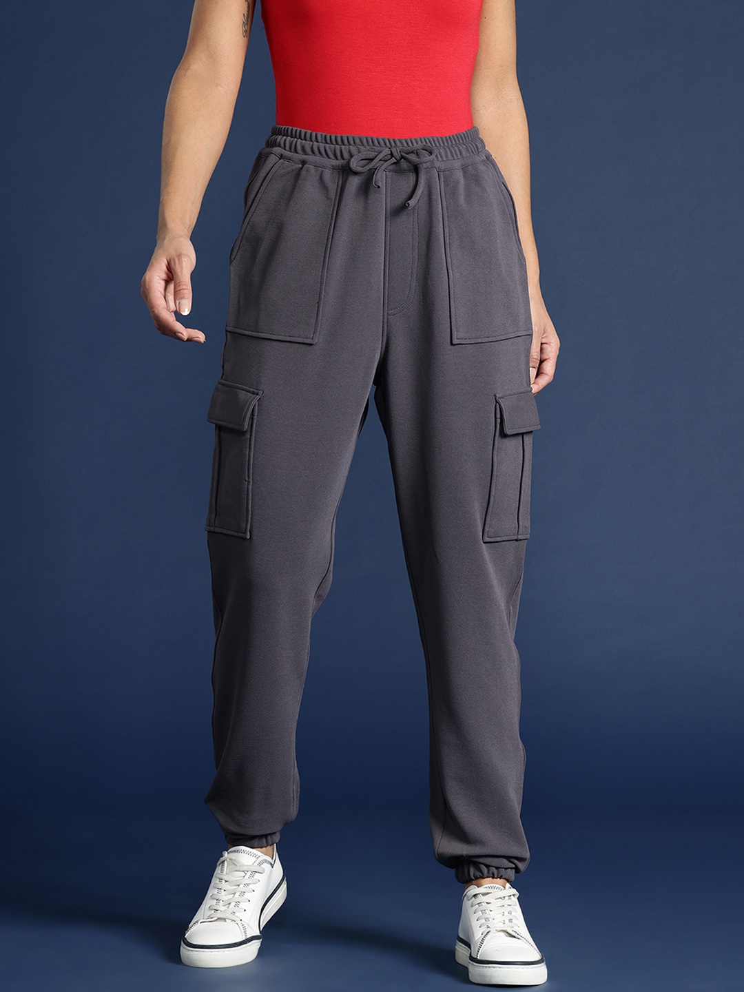 

Mast & Harbour Women Solid Relaxed Fit Joggers, Grey