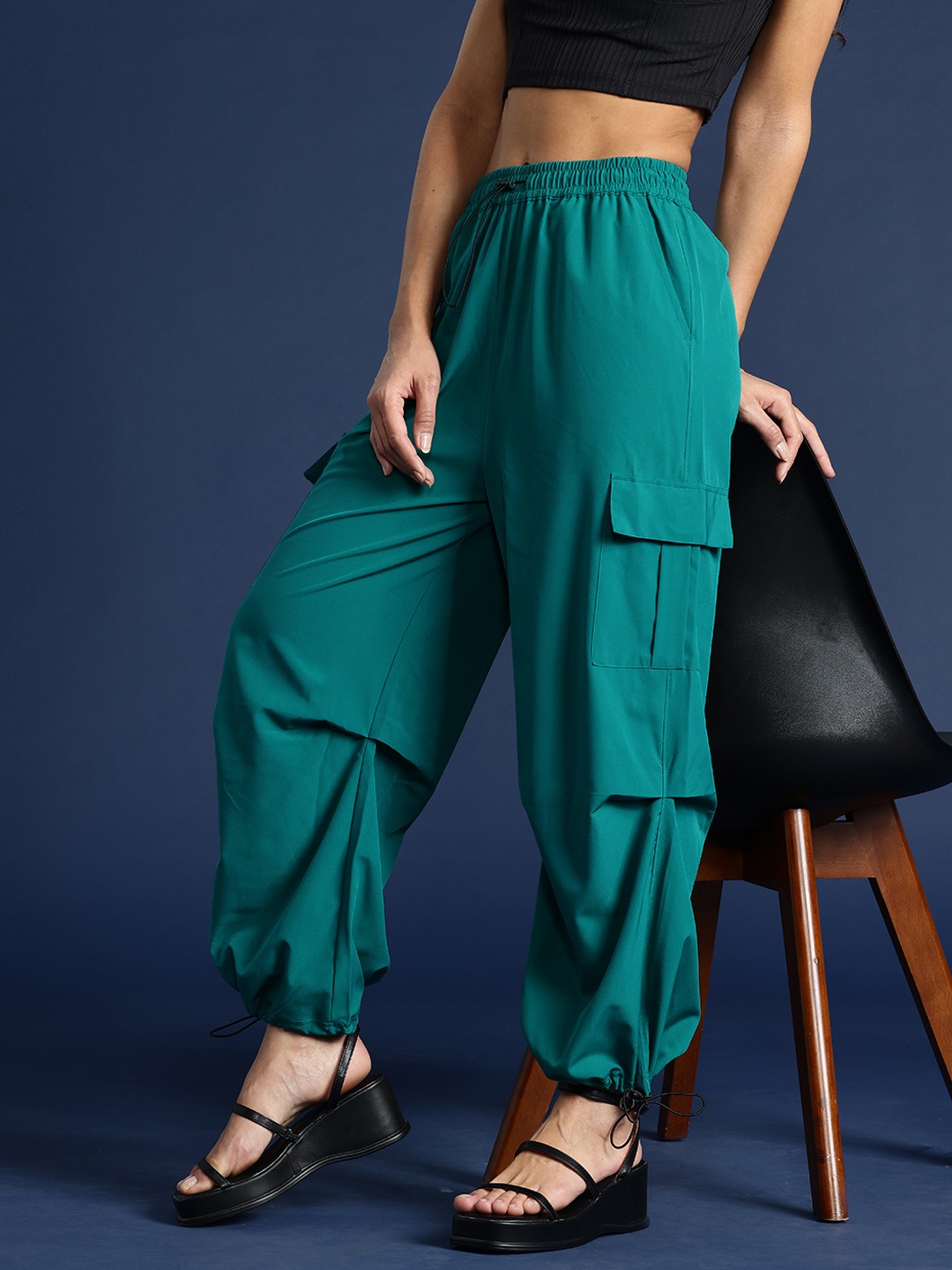 

Mast & Harbour Parachute Trouser, Green