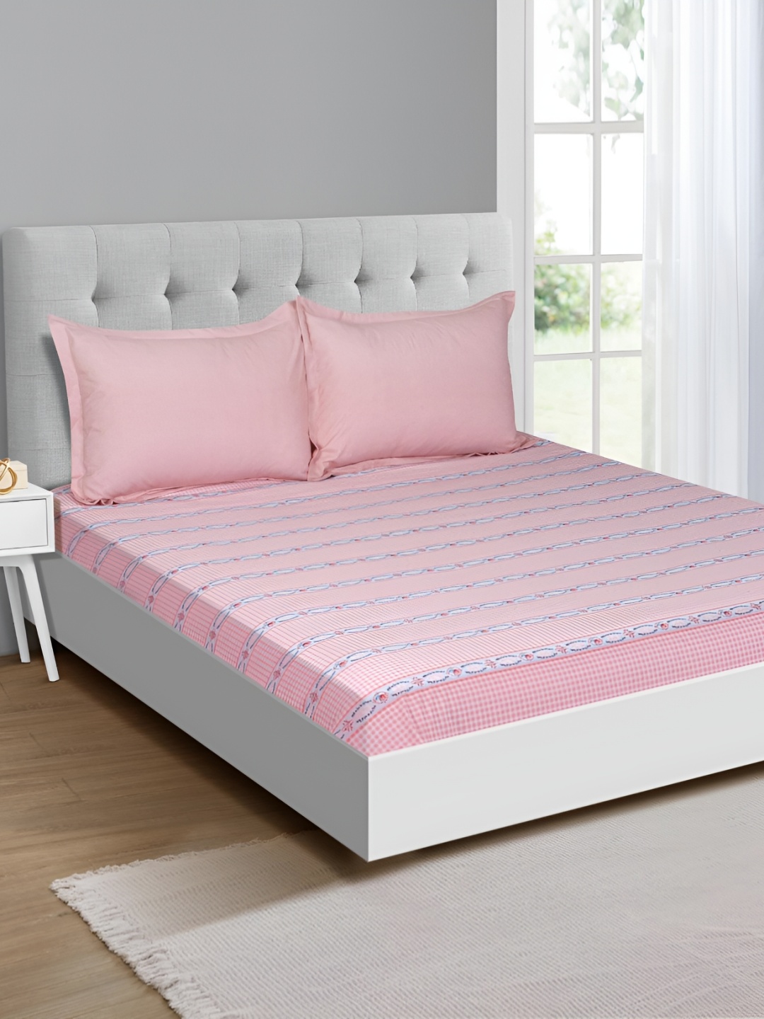

Signature Pink & White Striped 150 TC Queen Bedsheet With 2 Pillow Covers