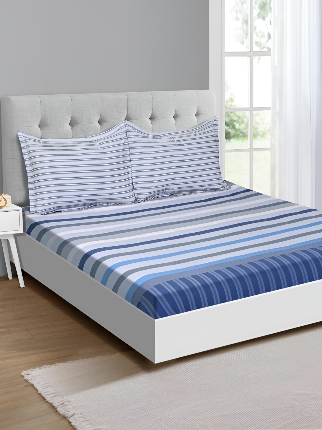

Signature White & Blue Striped 150 TC Queen Bedsheet With 2 Pillow Covers