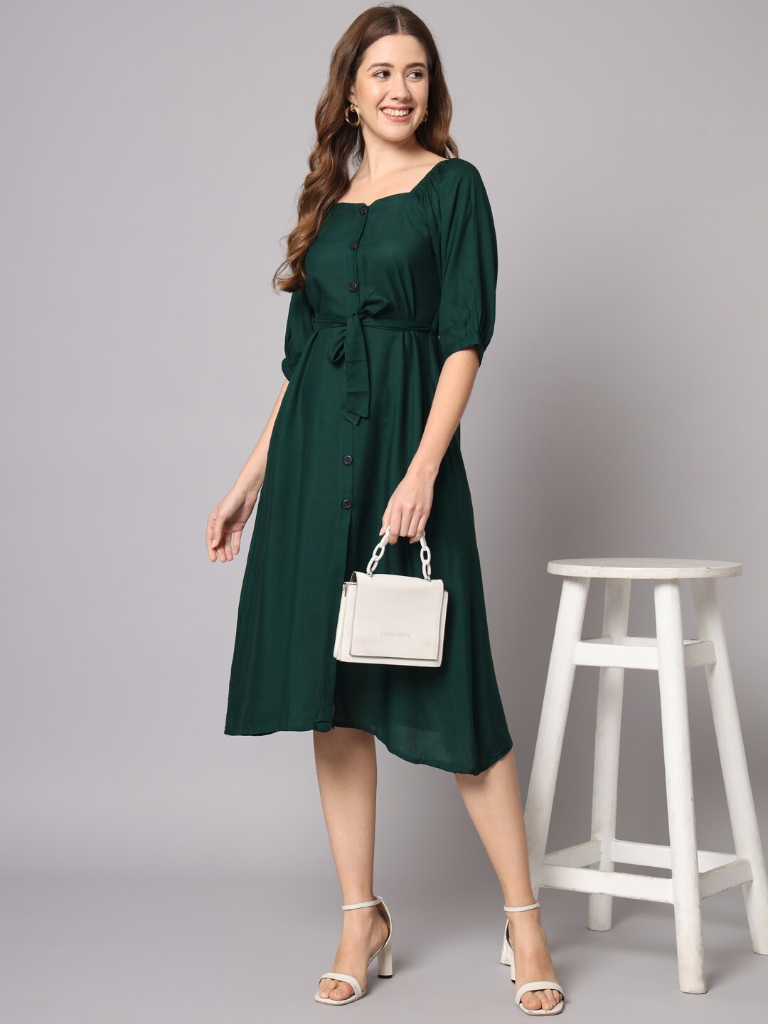 

Vastralay Square Neck Puff Sleeves Fit & Flare Midi Dress, Green