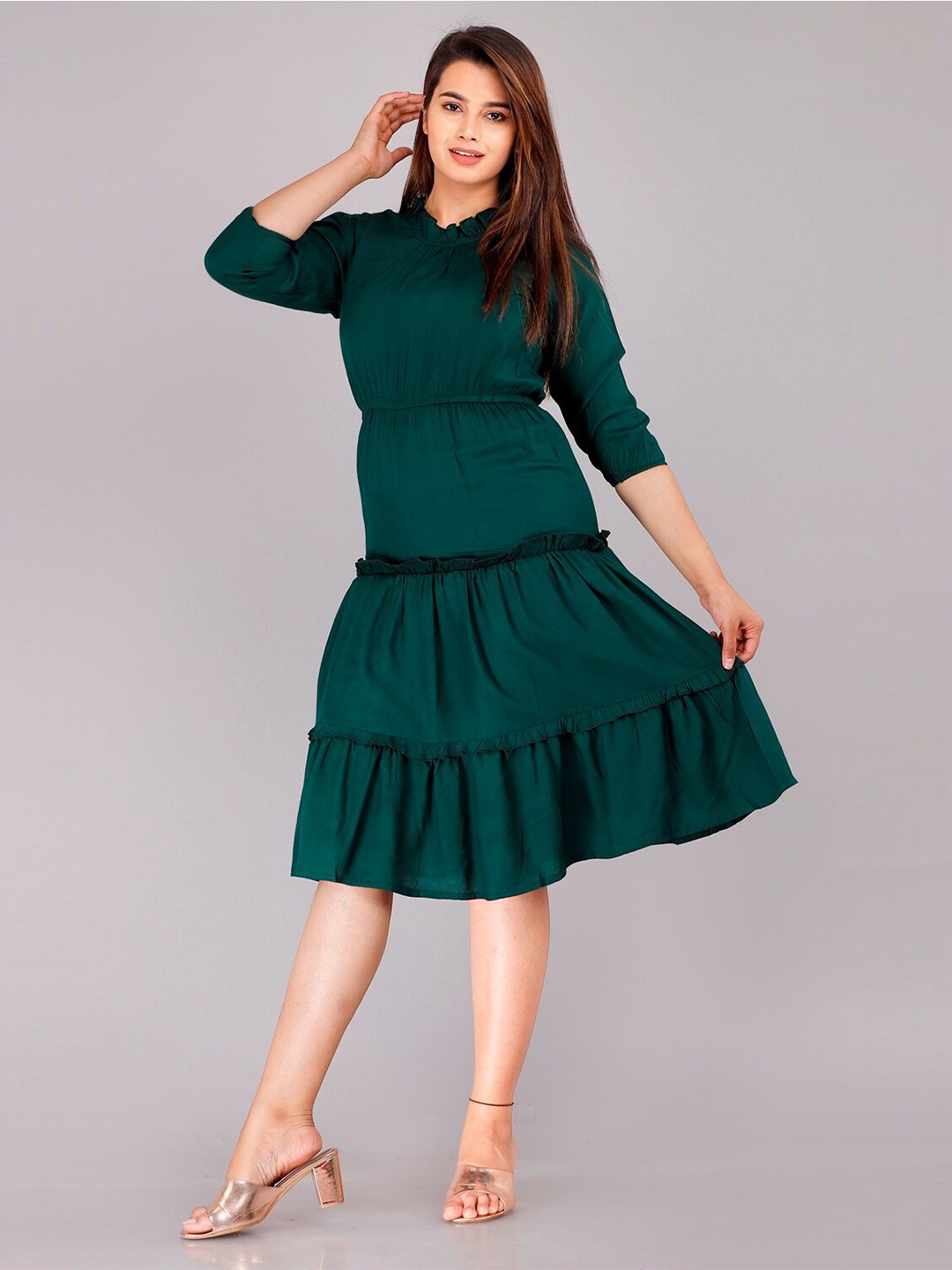 

Vastralay Round Neck Fit & Flare Dress, Green