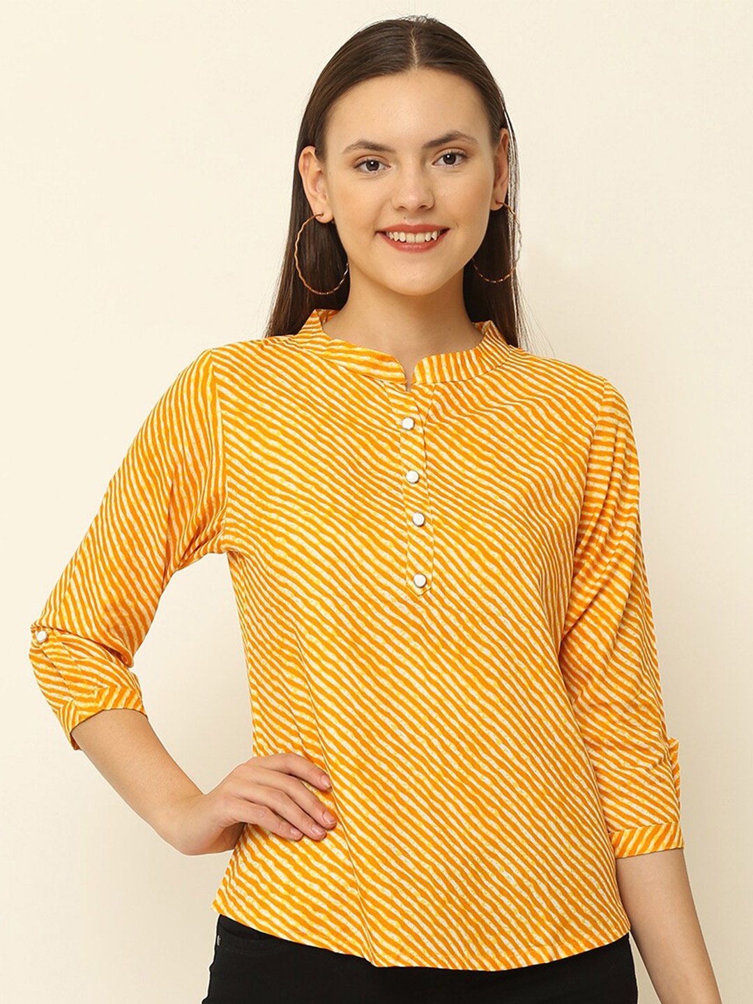 

Vastralay Lahariya Print Mandarin Collar Roll-Up Sleeves Regular Top, Yellow