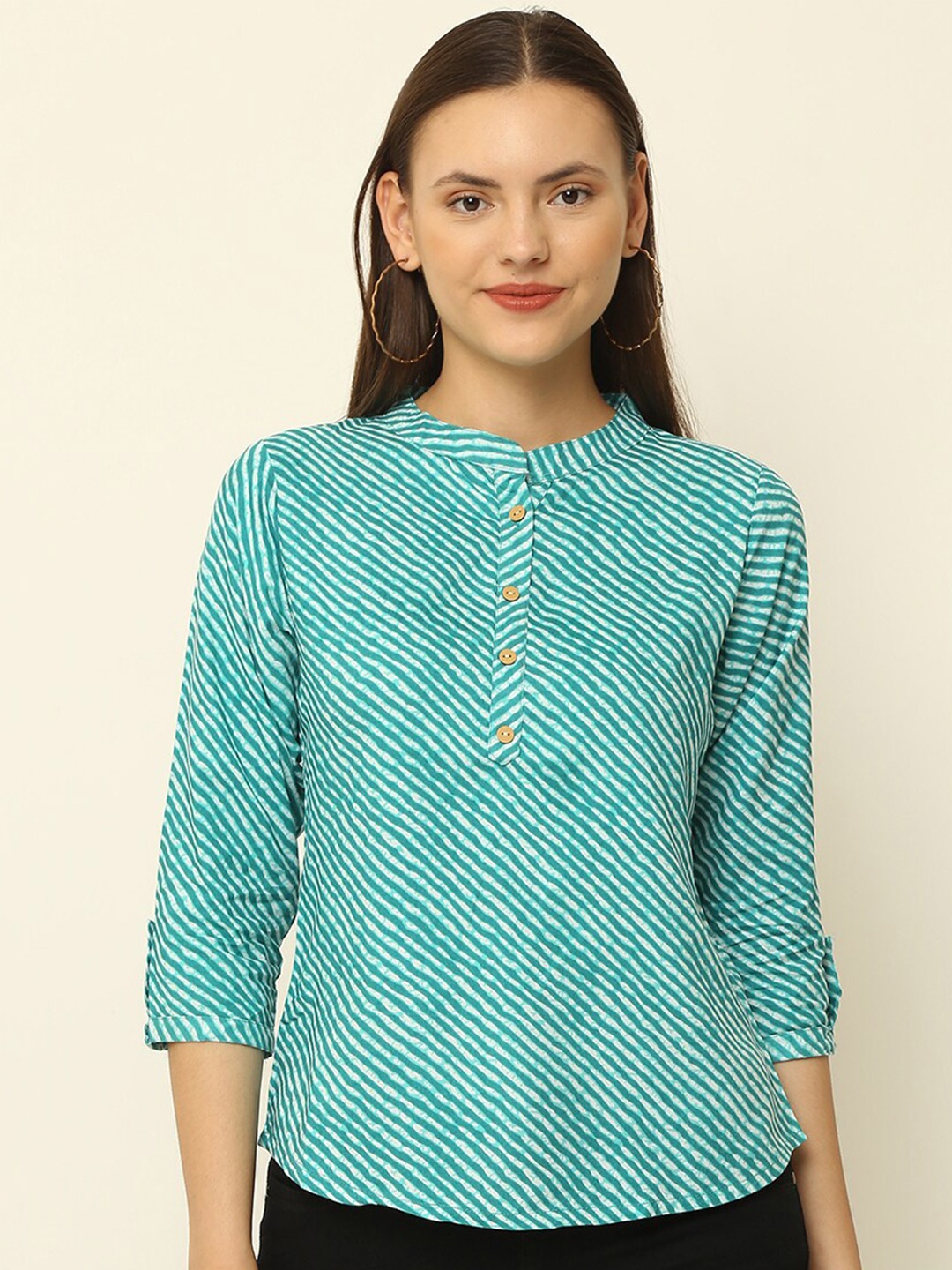 

Vastralay Leheriya Printed Top, Sea green