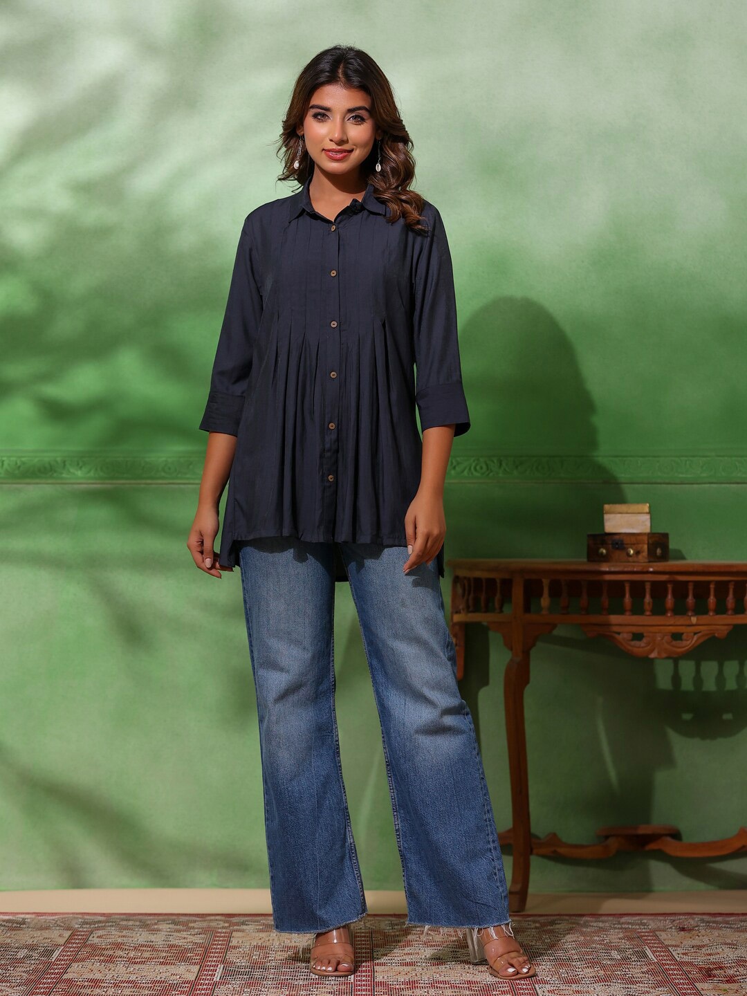 

Sangria Pleated Shirt Collar Tunics, Navy blue