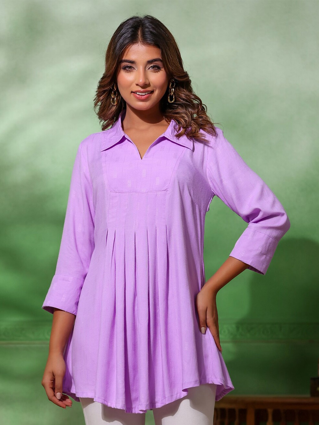 

Sangria Self Design Pleated Shirt Collar Tunics, Violet