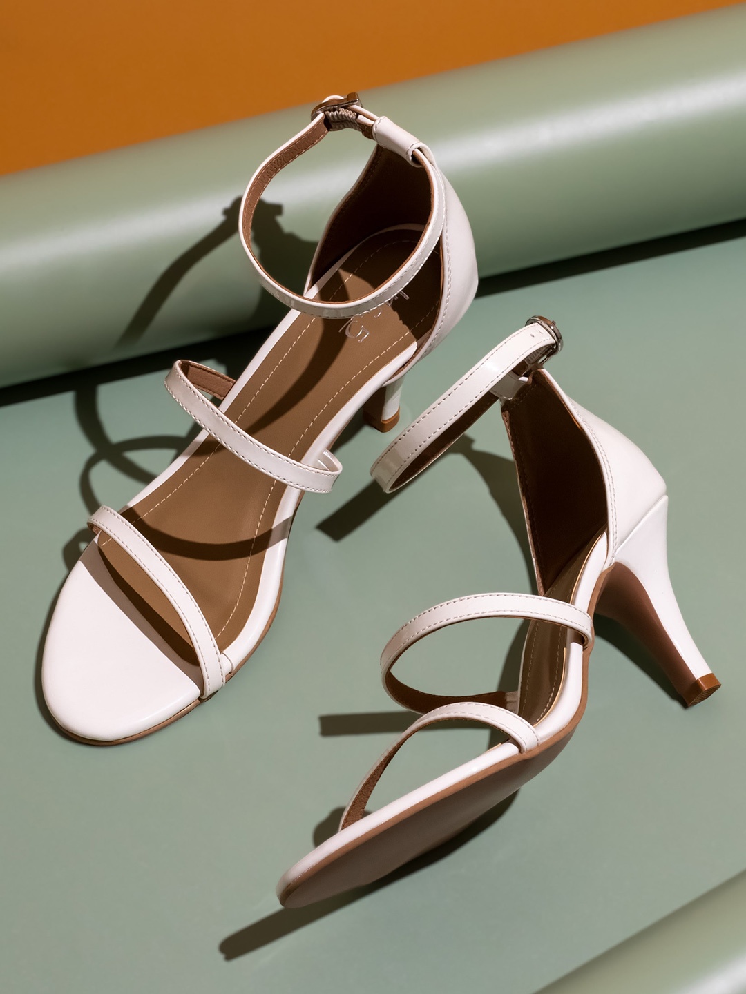 

Inc 5 Open Toe Ankle Loop Slim Heels, White