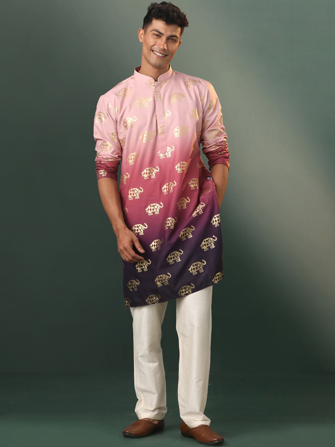 

VASTRAMAY Ombre Printed Mandarin Collar Straight Kurta with Pyjama, Purple