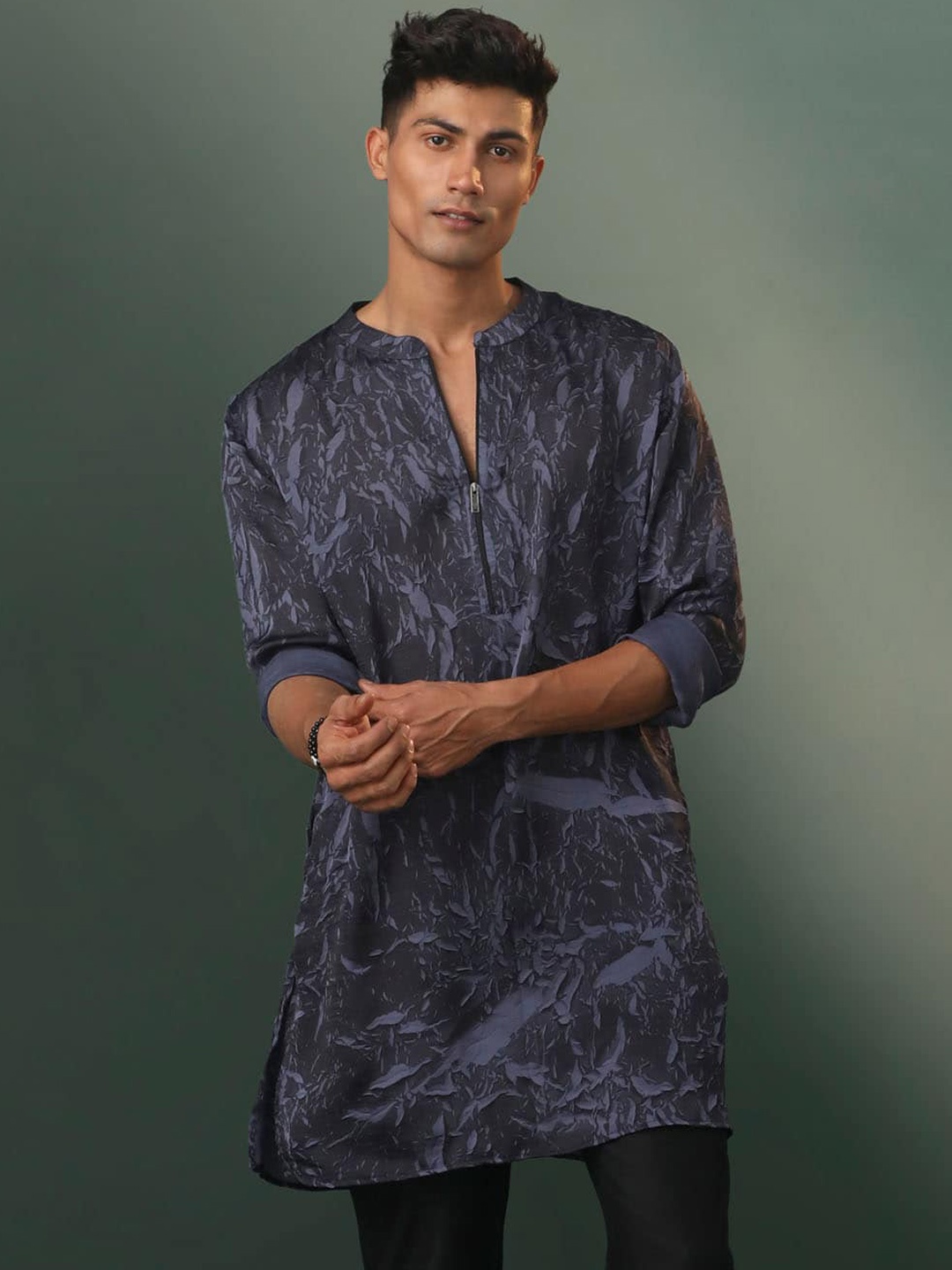 

VASTRAMAY Band Collar Abstract Printed Cotton Straight Kurta, Grey