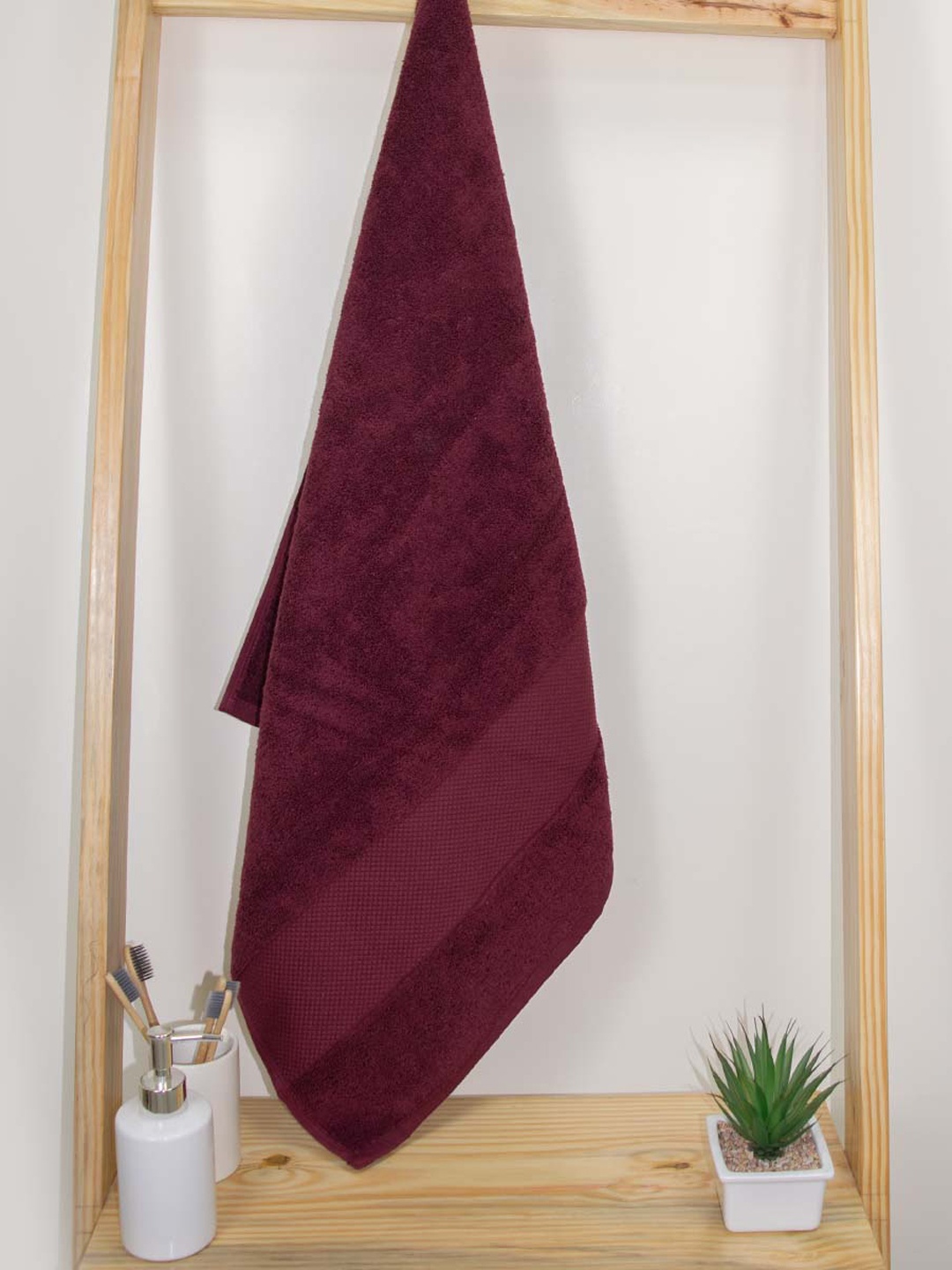 

Aura Maroon Organic Cotton 610 GSM Bath Towel